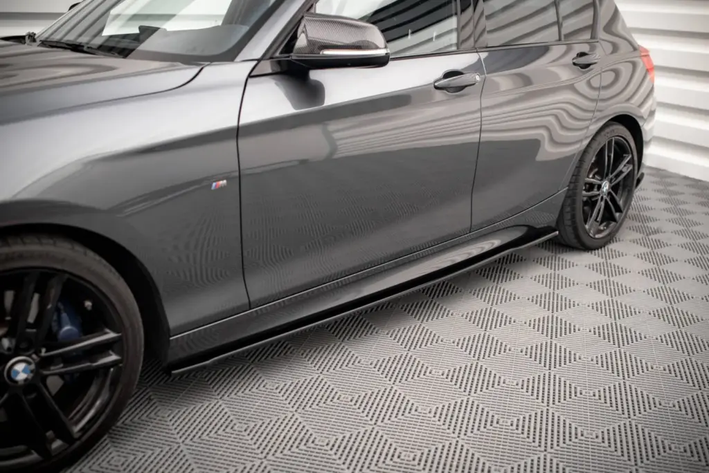 Side Skirts Diffusers V.2 compatible with BMW 1 M135i / M140i / M-Pack F20