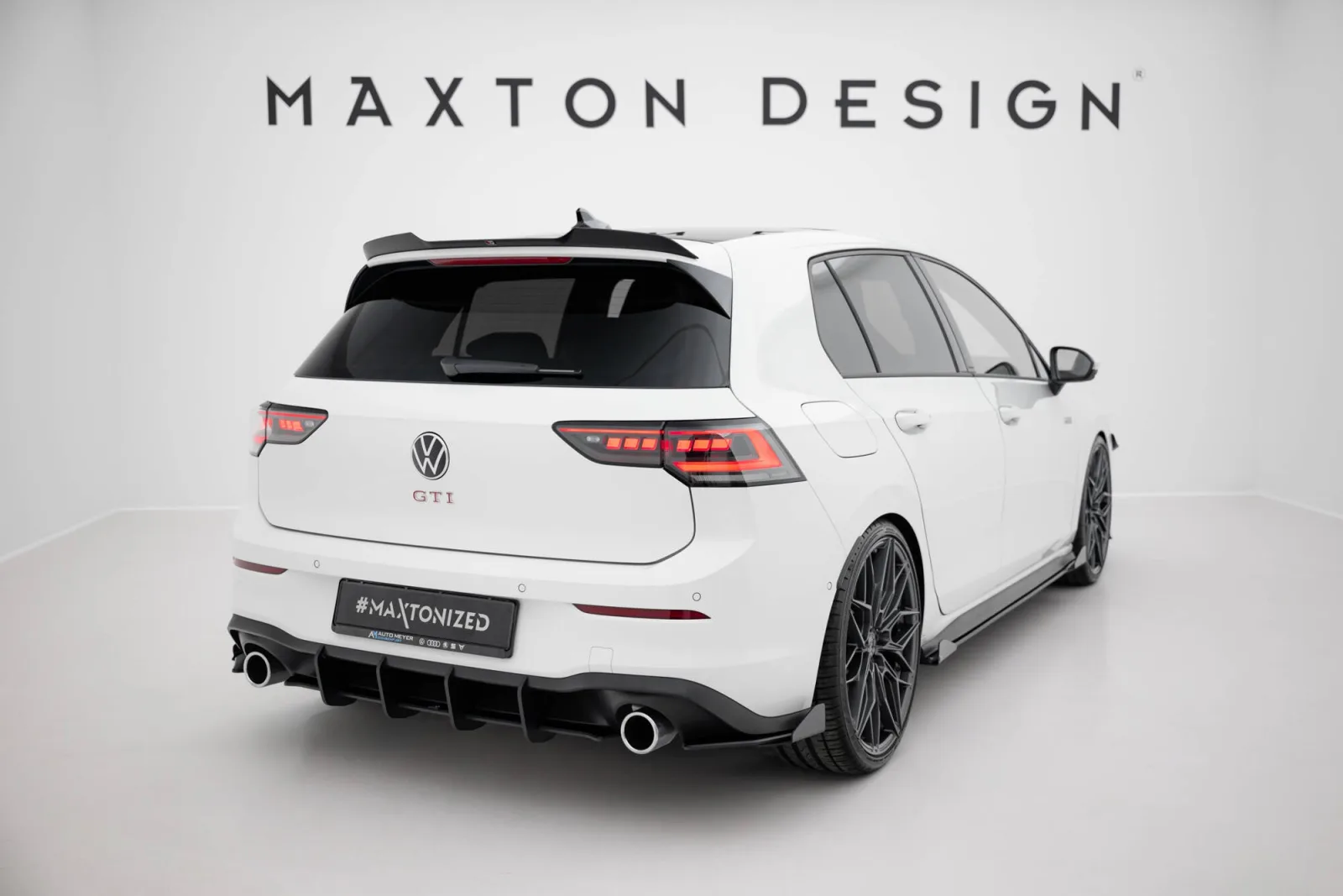 Rear Diffuser Street Pro V.1 compatible with Volkswagen Golf GTI Mk8