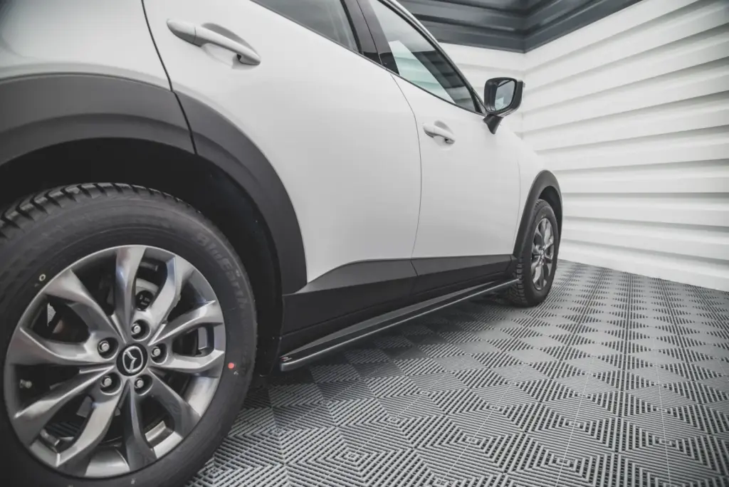 Side Skirts Diffusers compatible with Mazda CX-3