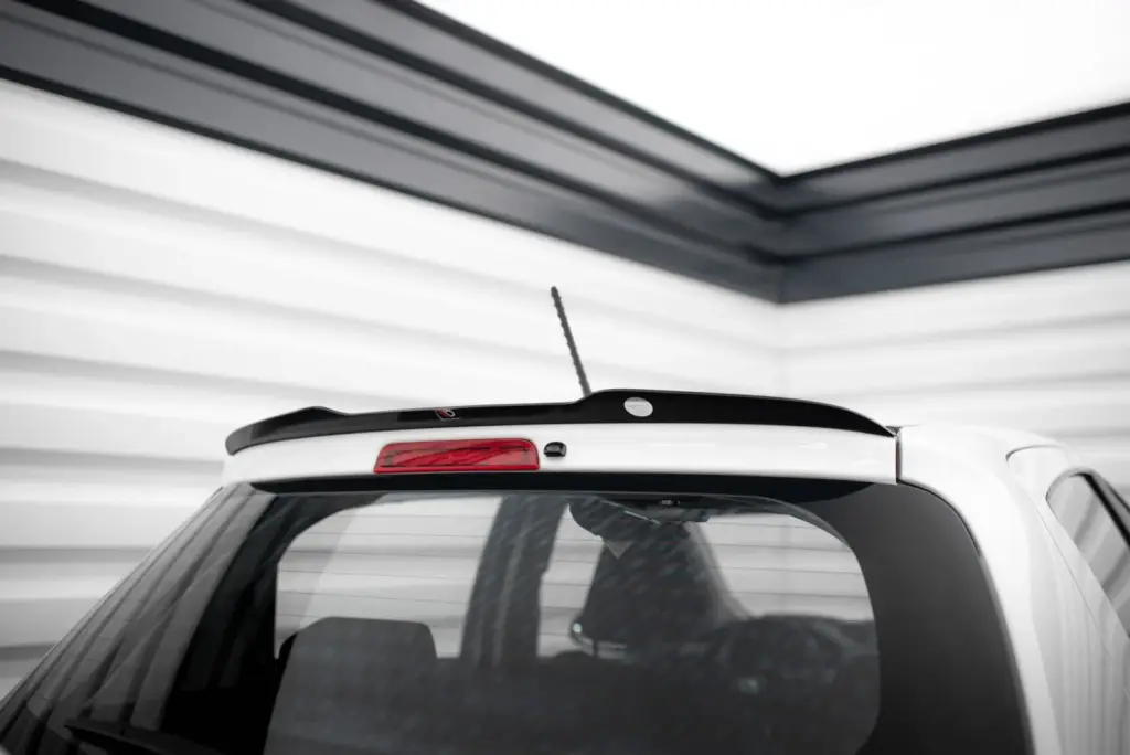 Spoiler Cap compatible with Toyota Yaris Mk3 Facelift