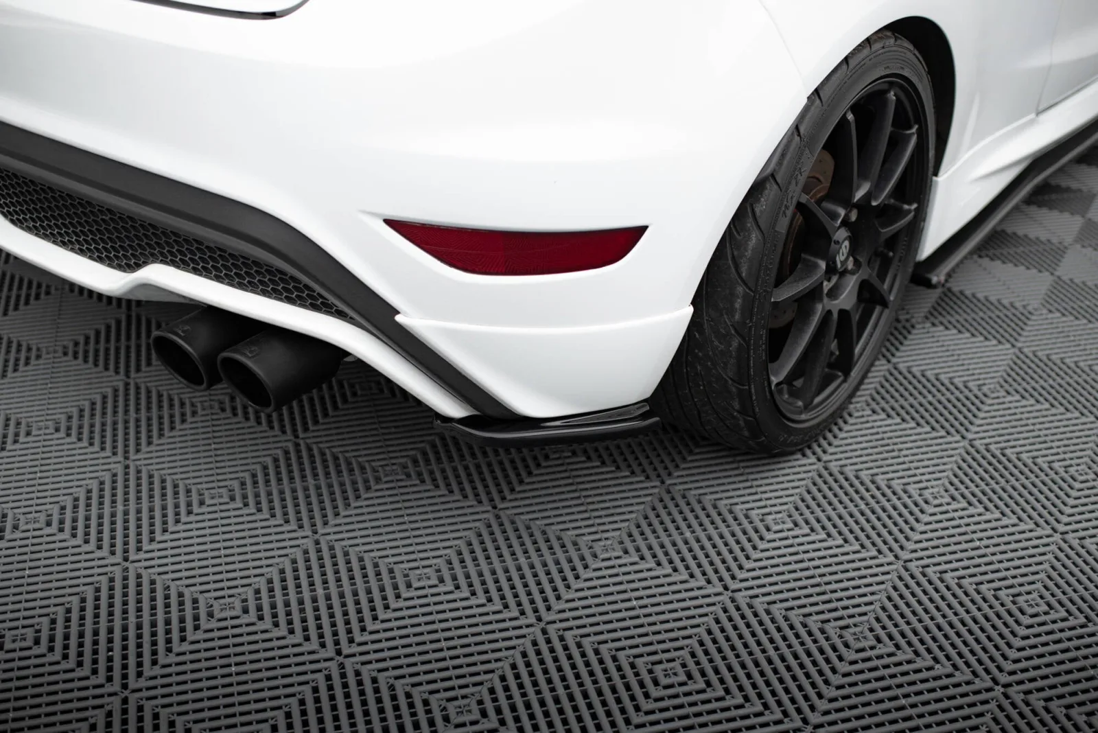 Rear Side Splitters compatible with Ford Fiesta ST / ST-Line Mk7 / Zetec S FL