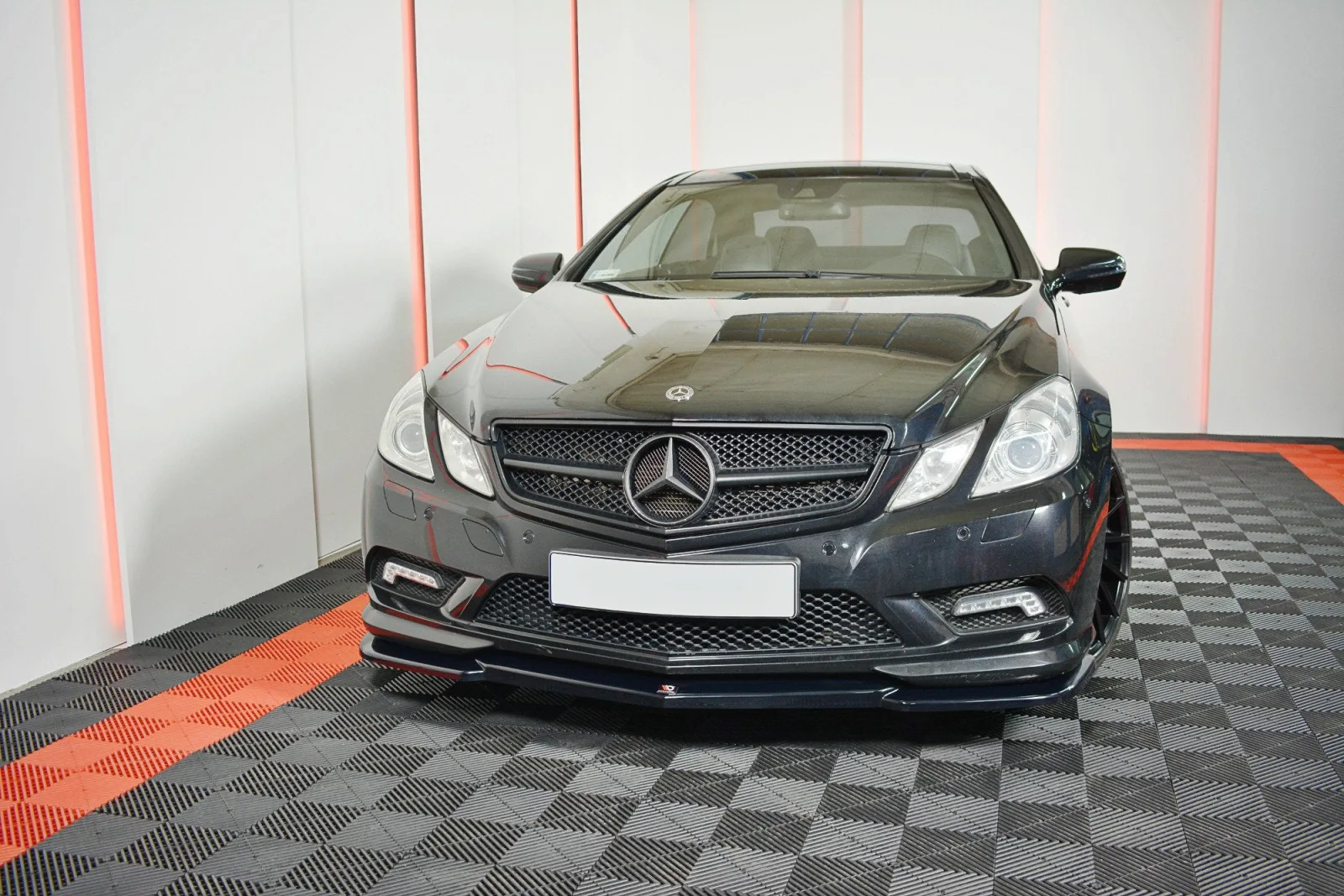 Front Splitter compatible with Mercedes-Benz E-Class W207 Coupe AMG-Line