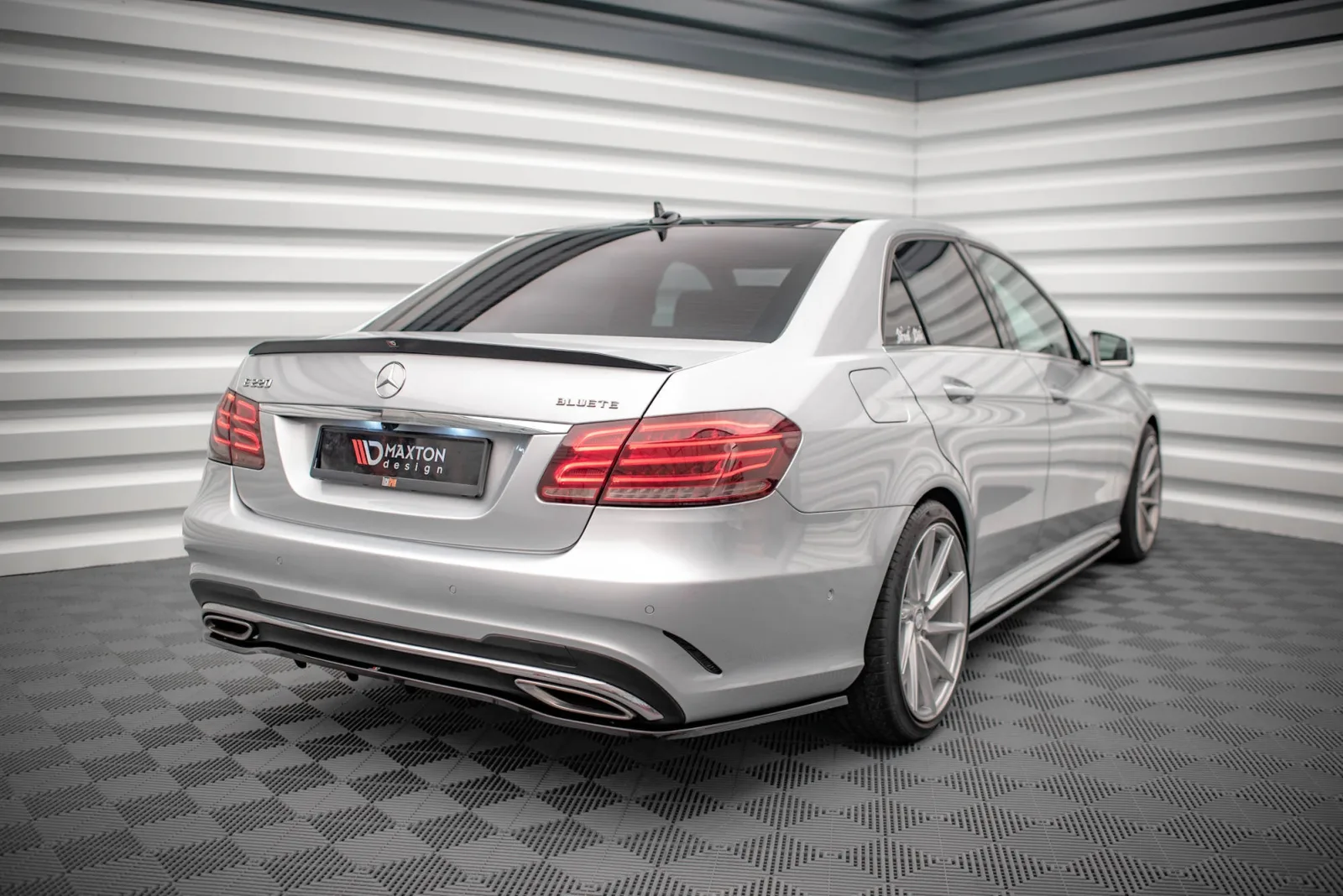 Spoiler Cap compatible with Mercedes-Benz E63 AMG / AMG-Line / Standard Sedan W212 Facelift