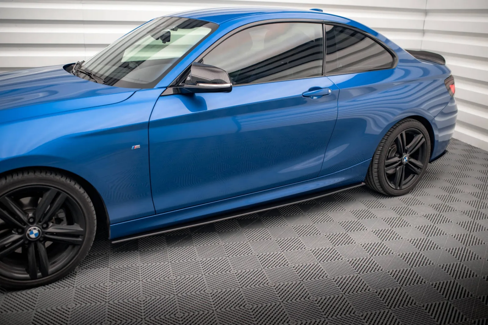 Side Skirts Diffusers Street Pro compatible with BMW 2 M-Pack F22