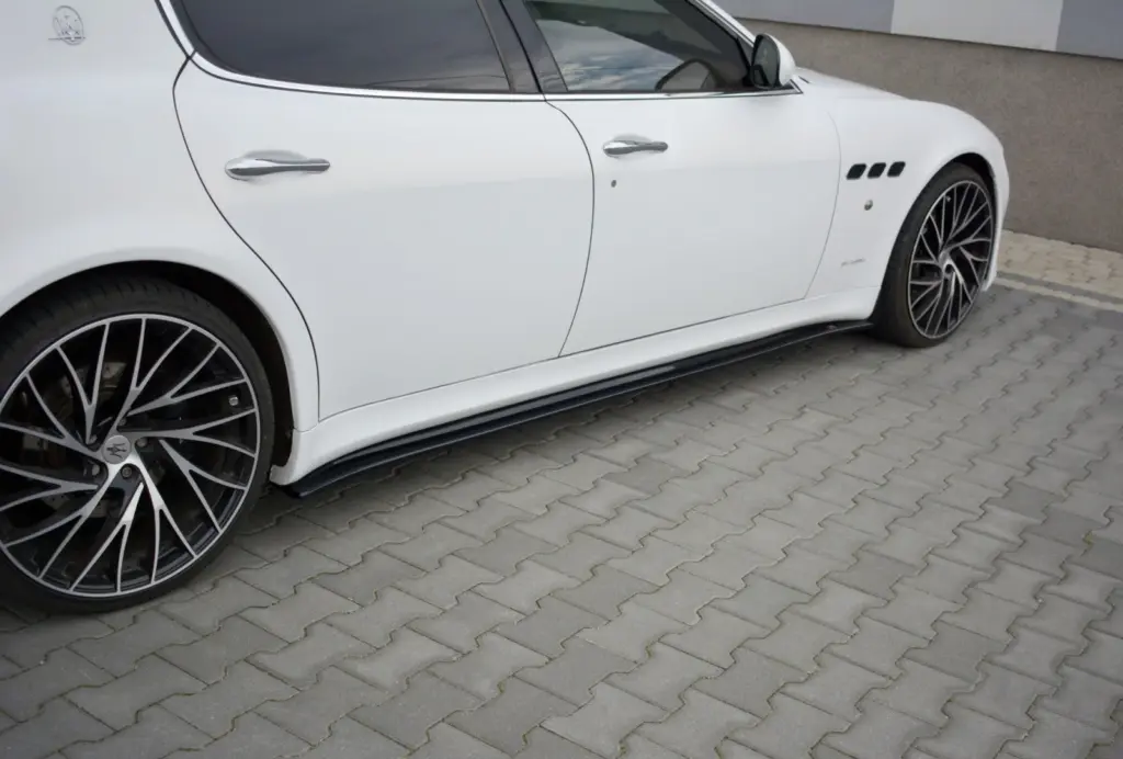 Side Skirts Diffusers compatible with Maserati Quattroporte Mk5 Facelift