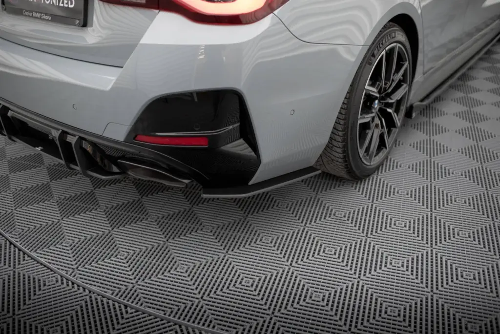 Rear Side Splitters Street Pro compatible with BMW 4 Gran Coupe M440i G26