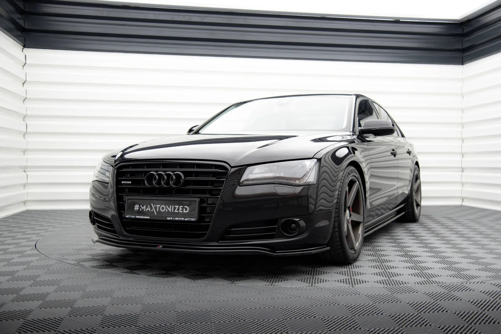 Set of Splitters compatible with Audi A8 D4
