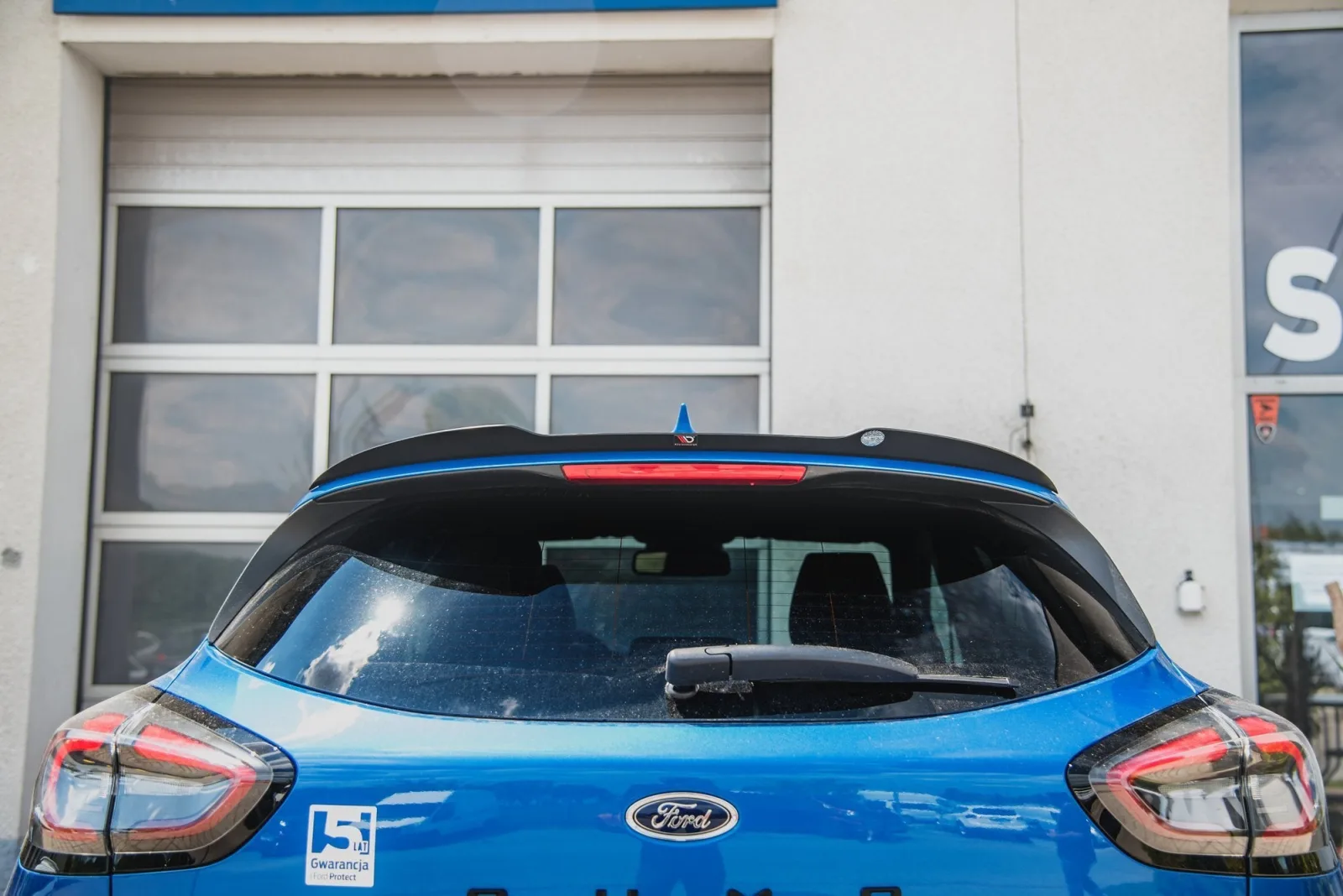 Spoiler Cap compatible with Ford Puma Mk1