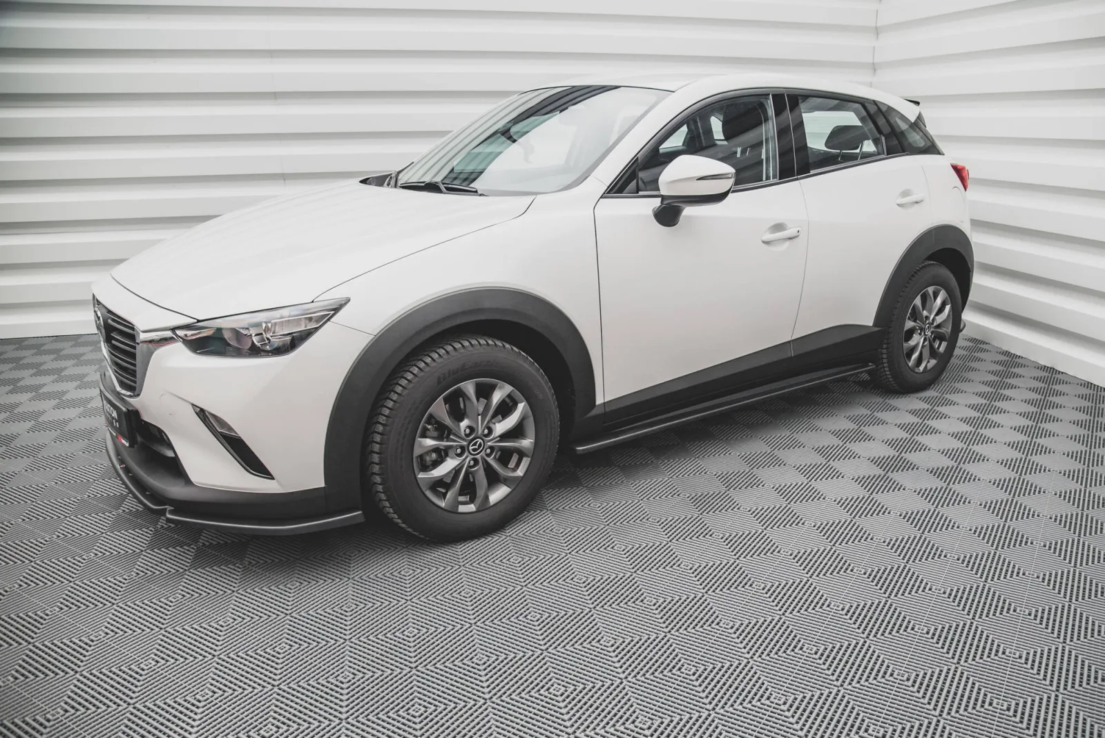Set of Splitters compatible with Mazda CX-3