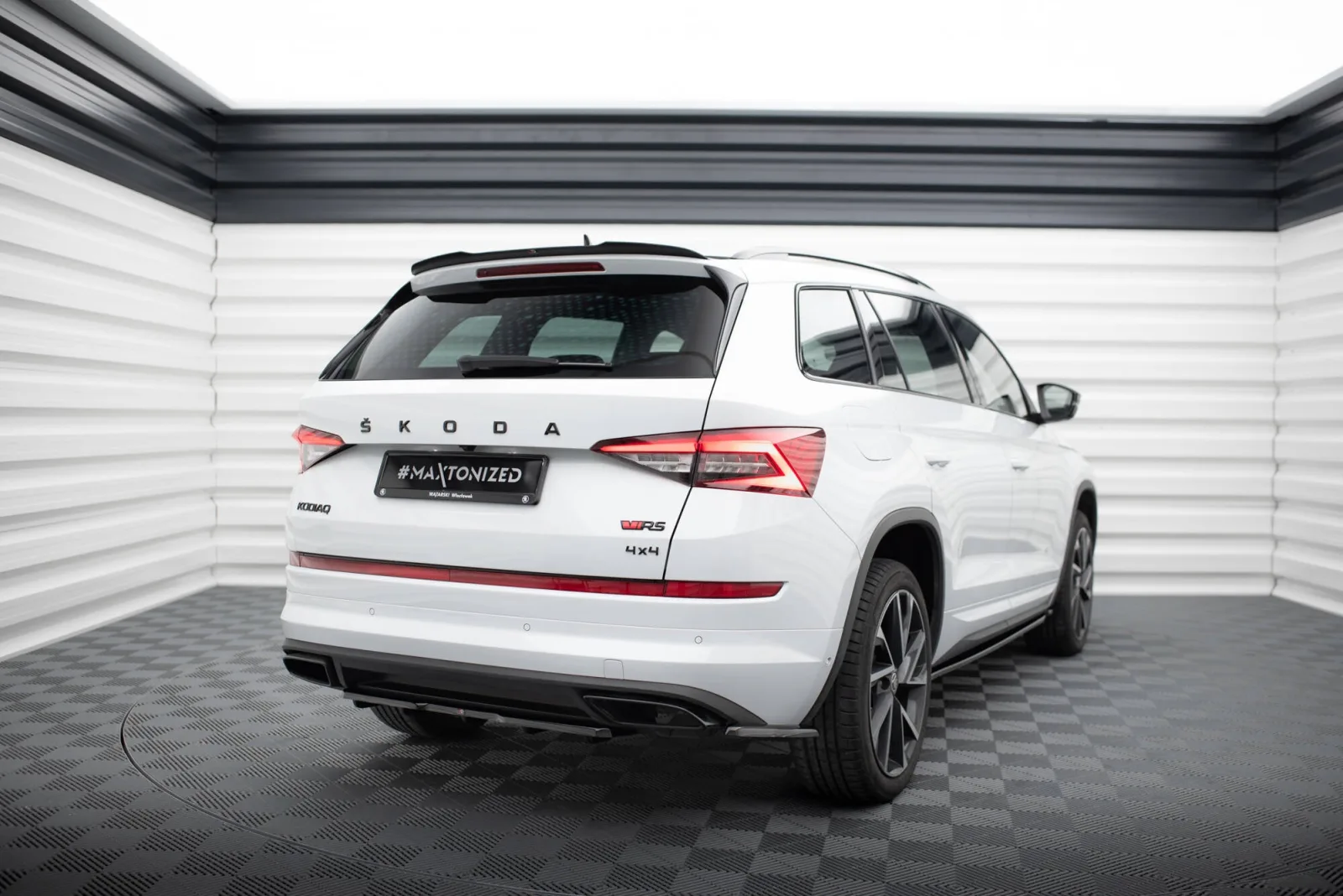 Rear Splitter (With Diffuser) compatible with Skoda Kodiaq RS Mk1 / Mk1 Facelift