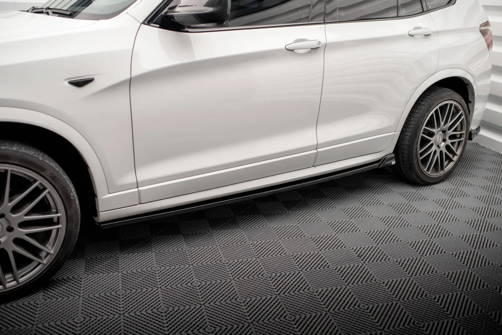 Side Skirts Diffusers compatible with BMW X3 M-Pack F25