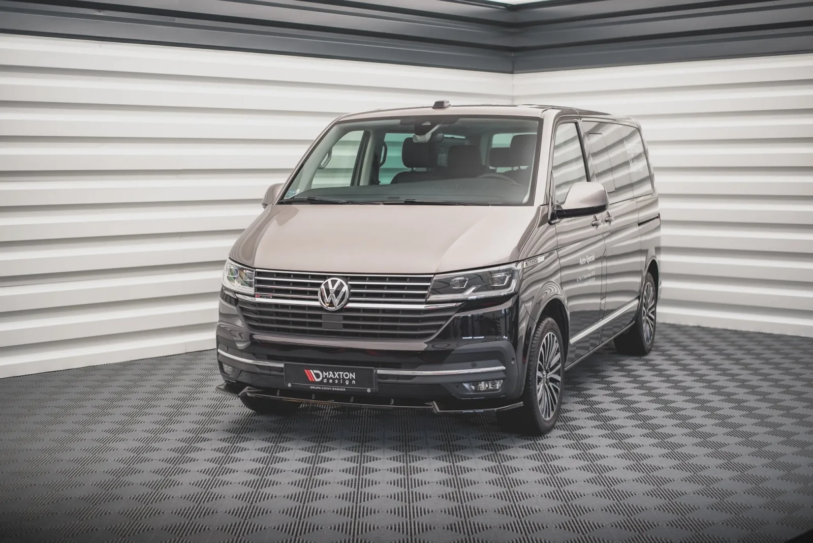 Front Splitter V.1 compatible with Volkswagen T6.1