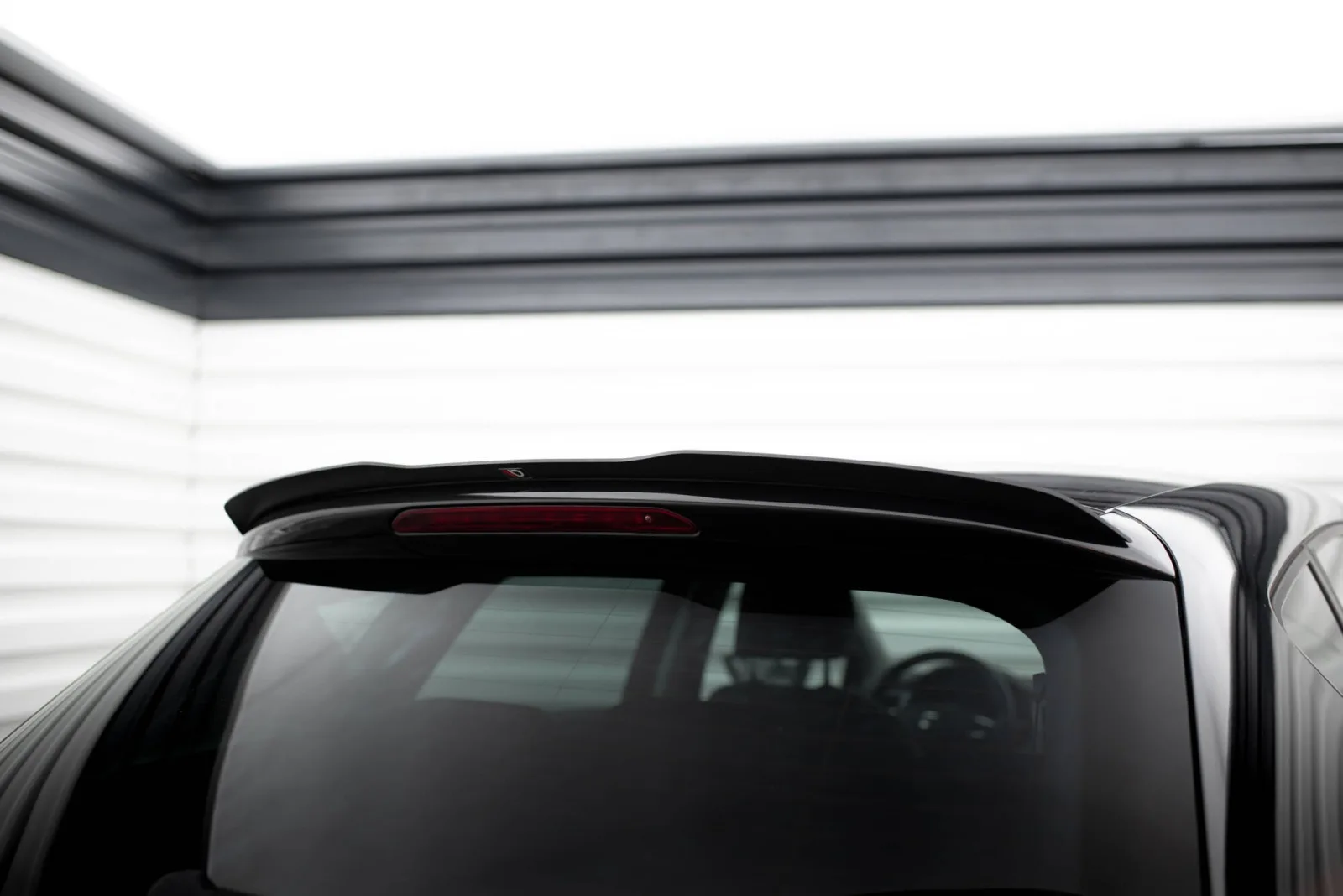 Spoiler Cap compatible with Seat Leon III