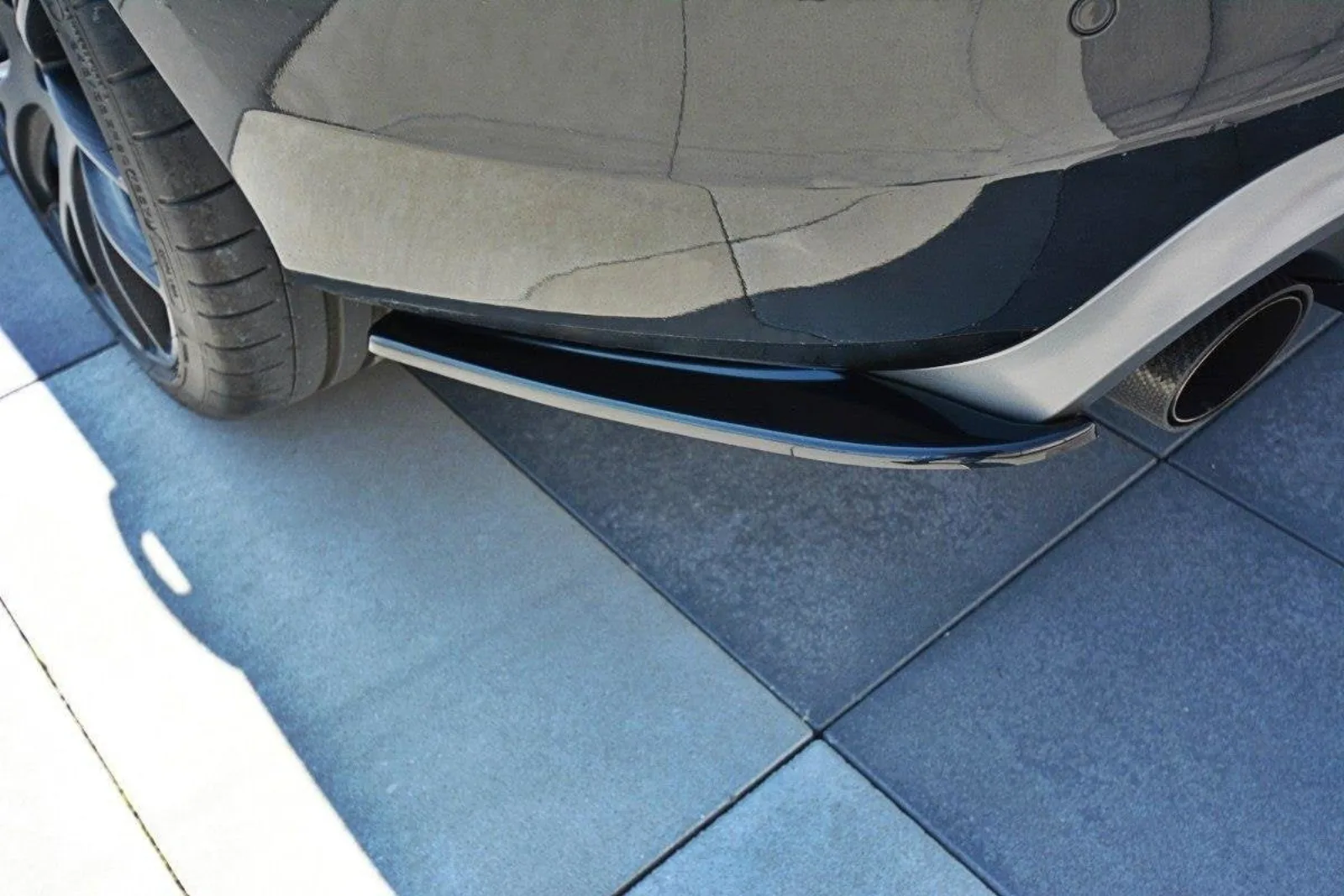 Rear Side Splitters compatible with Volvo V60 Polestar Facelift