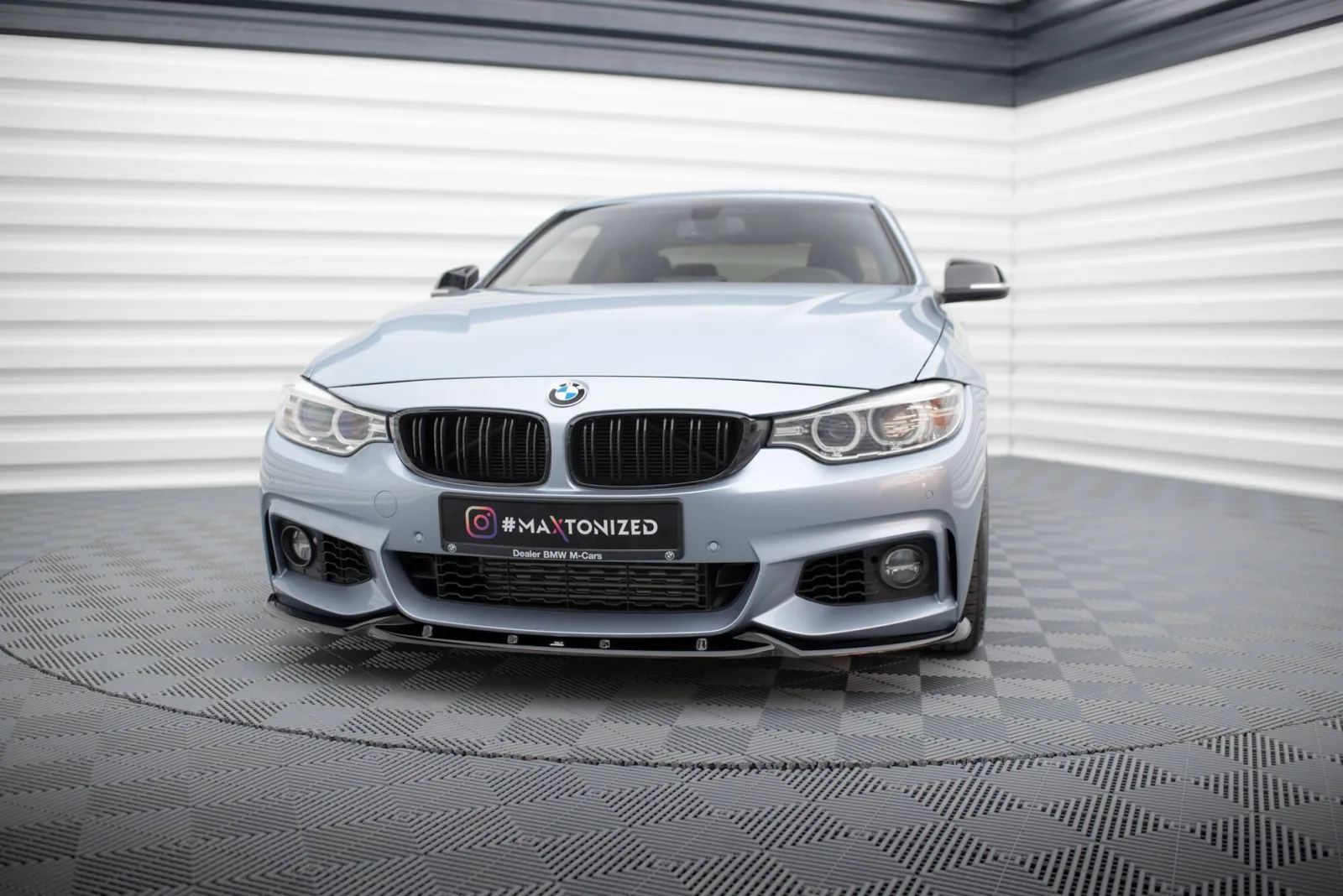 Front Splitter V.3 compatible with BMW 4 Coupe / Gran Coupe / Cabrio M-Pack F32 / F36 / F33