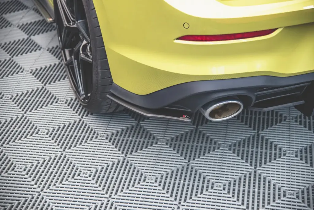 Rear Side Splitters Street Pro compatible with Volkswagen Golf GTI Clubsport Mk8