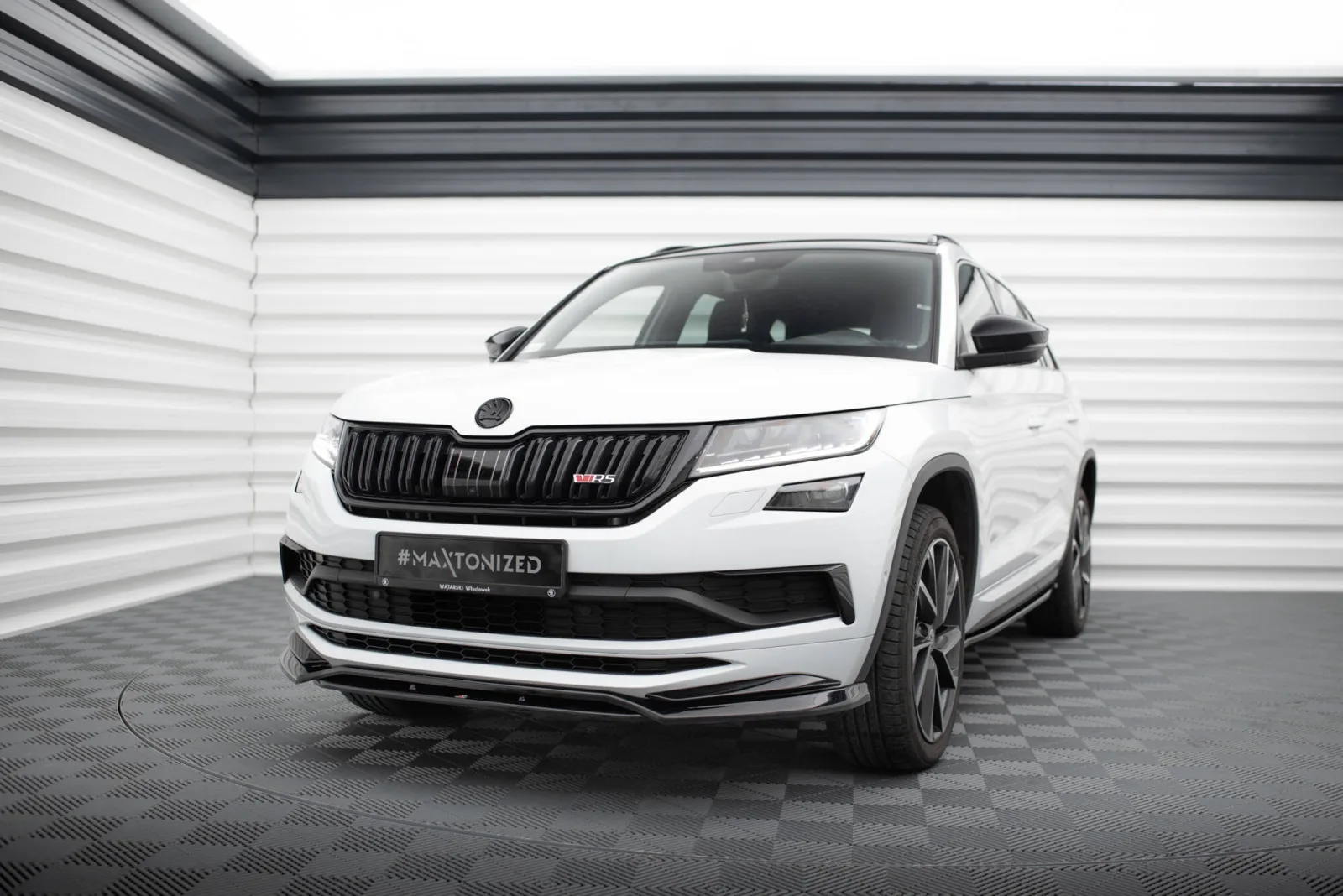 Front Splitter compatible with Skoda Kodiaq Mk1 Sportline/RS