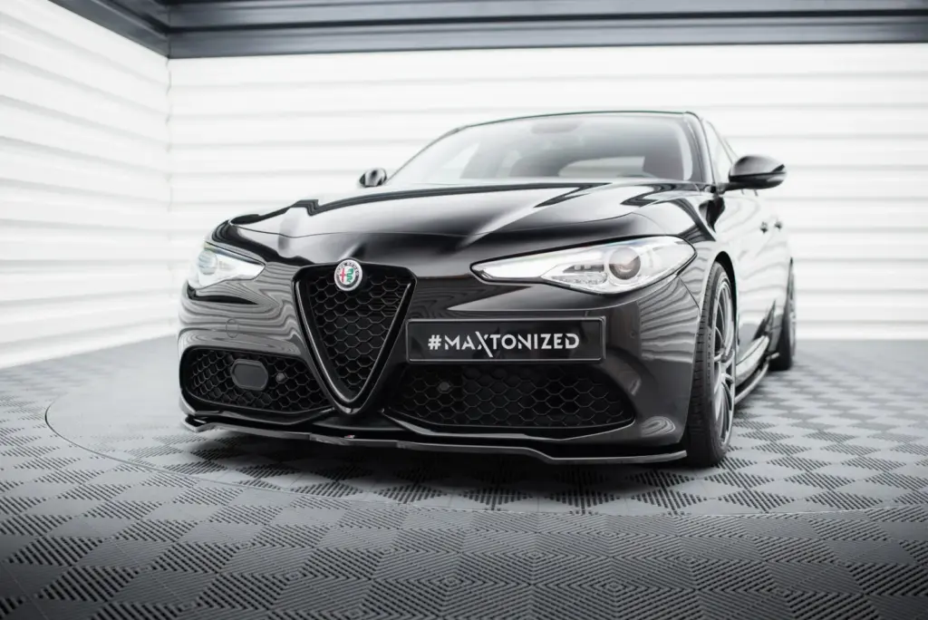 Front Splitter V.1 compatible with Alfa Romeo Giulia Veloce