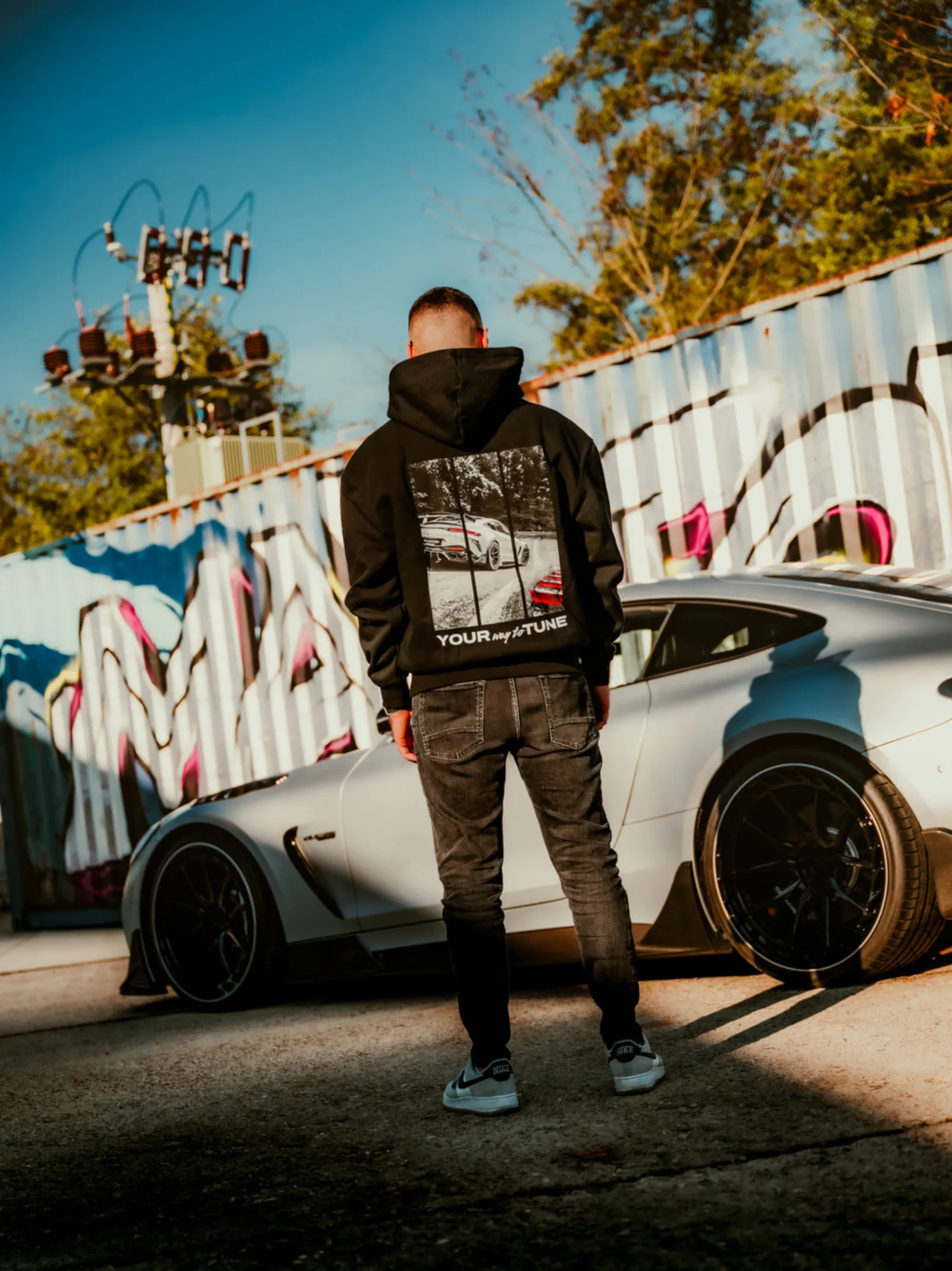 Maxton Design Black Hoodie - M