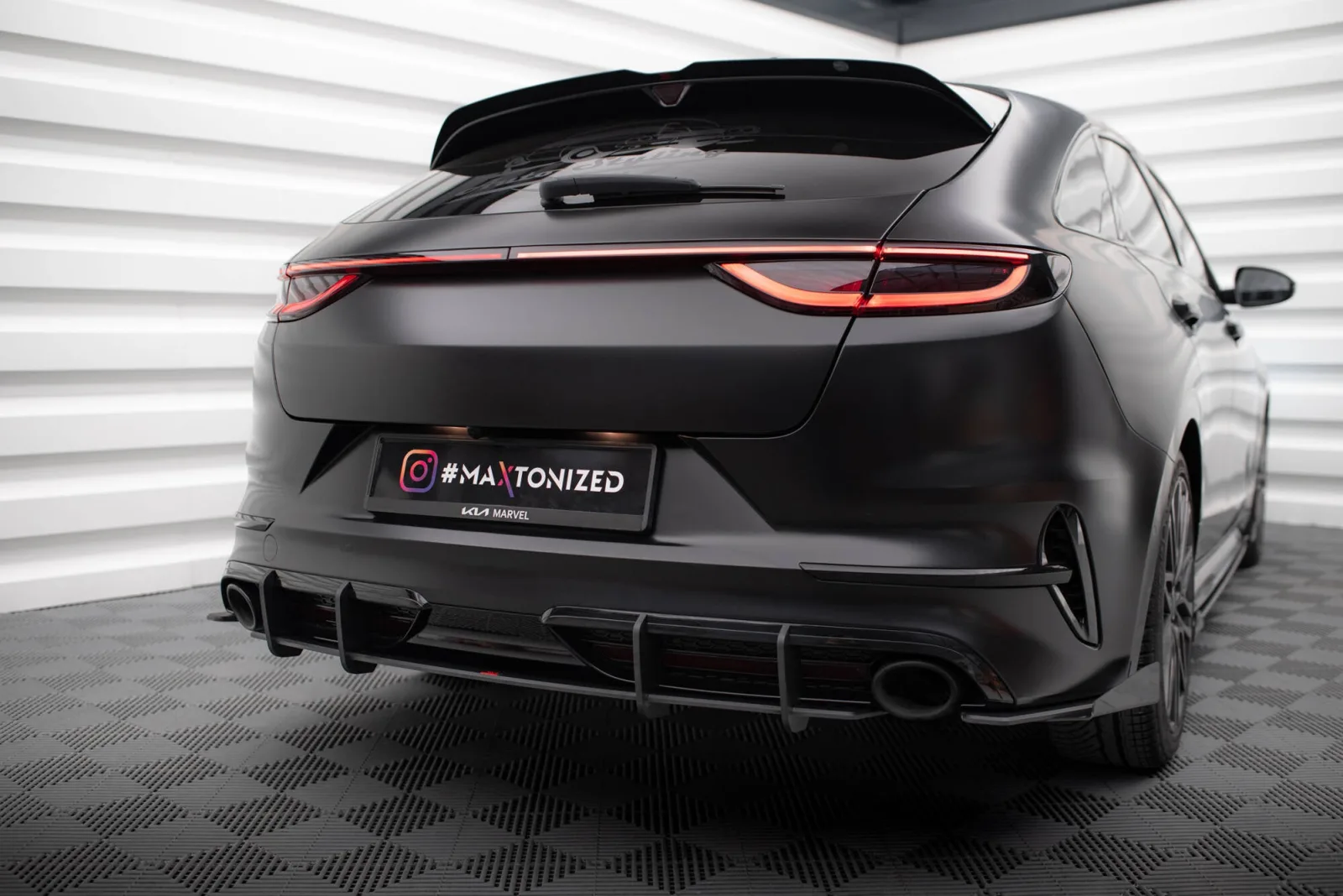 Rear Diffuser Street Pro compatible with Kia Proceed GT Mk1 Facelift