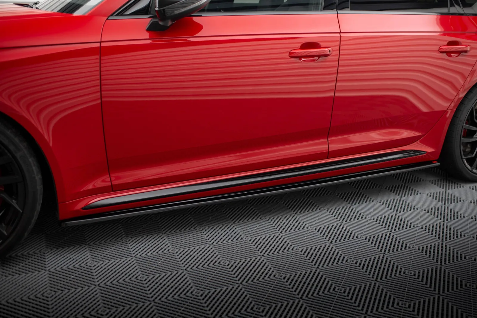 Side Skirts Diffusers compatible with Audi RS4 B9 / B9 Facelift
