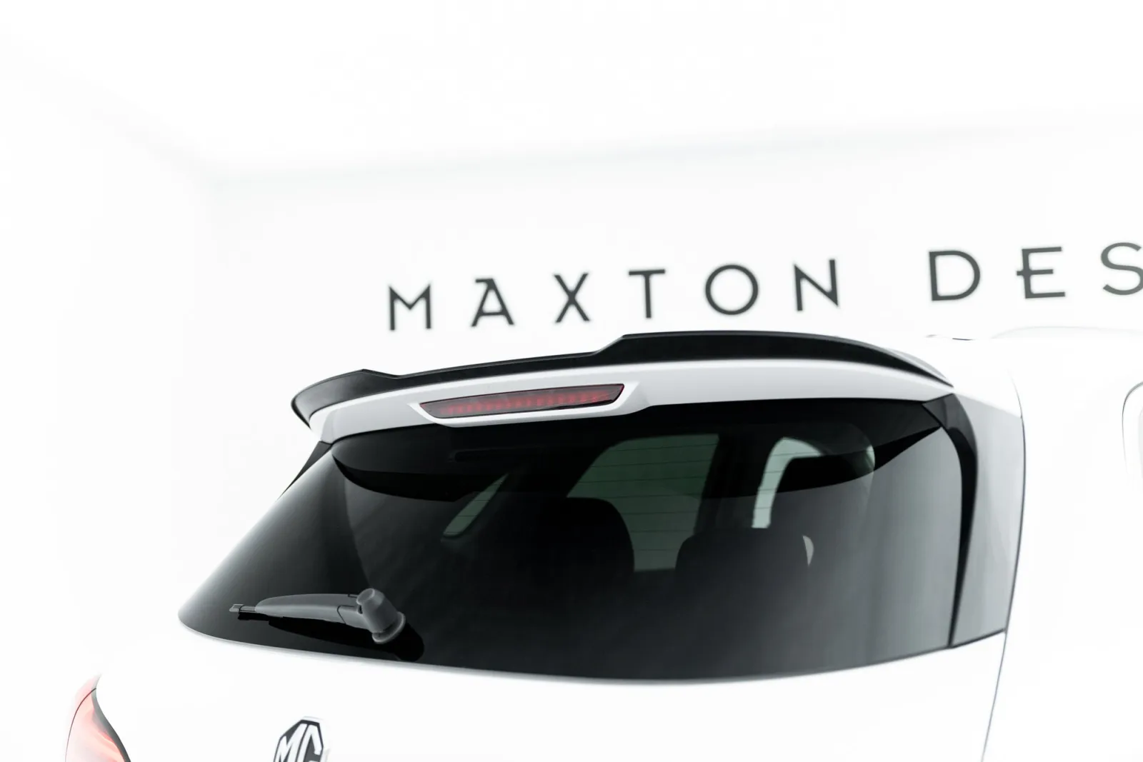 Spoiler Cap compatible with MG HS Mk1 Facelift