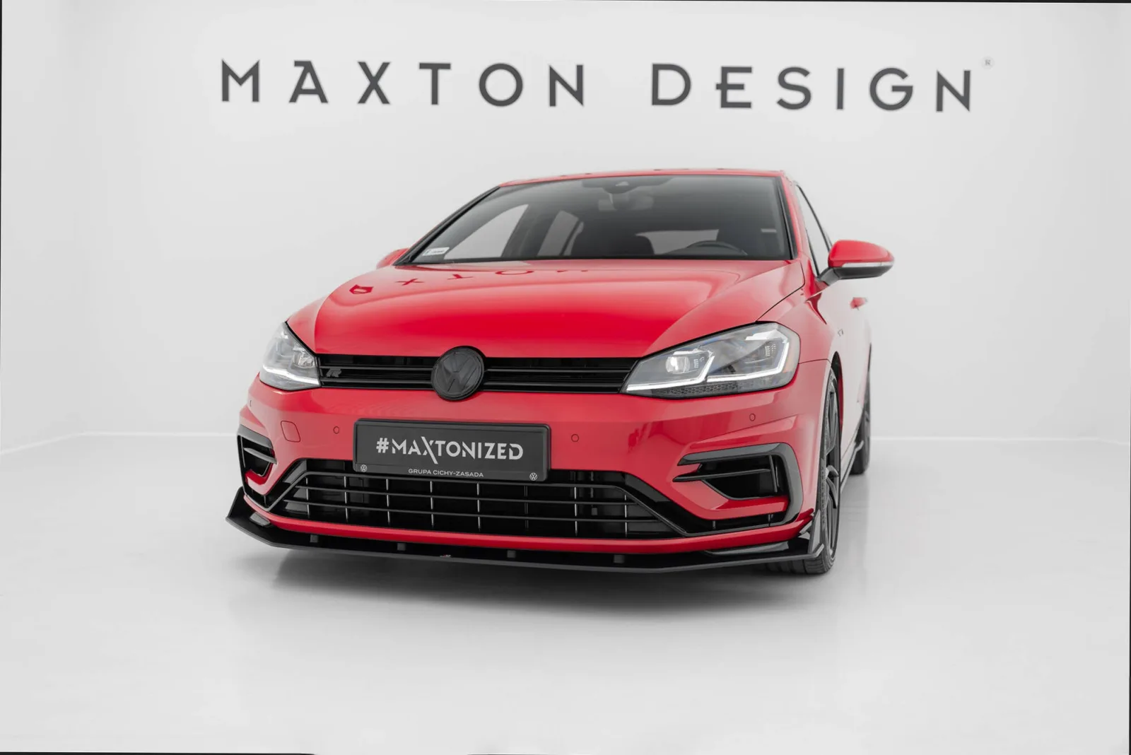 Front Splitter Street Pro V.2 compatible with Volkswagen Golf R / R-Line Mk7 Facelift