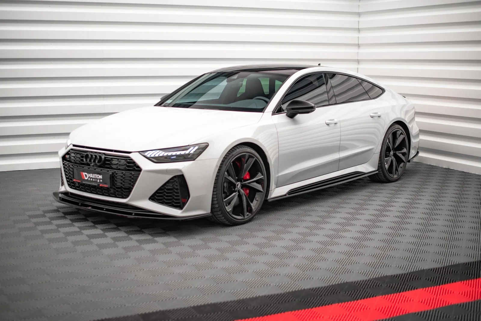 Side Skirts Diffusers V.2 compatible with Audi RS7 C8