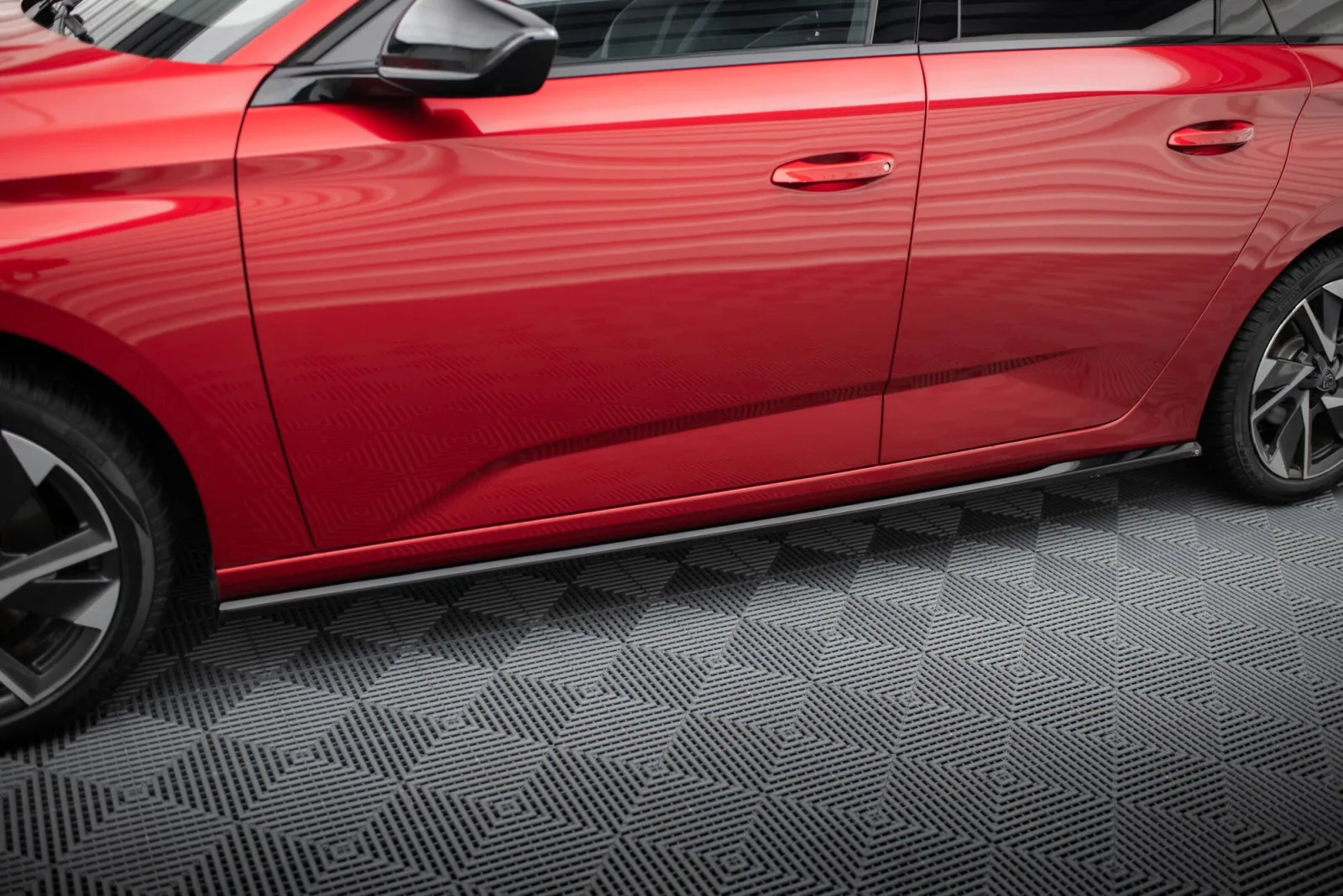 Side Skirts Diffusers compatible with Peugeot 308 SW Mk3