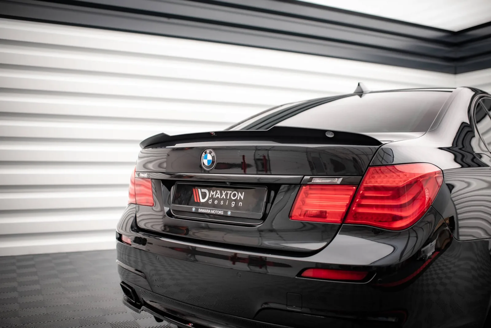Spoiler Cap compatible with BMW 7 M-Pack F01