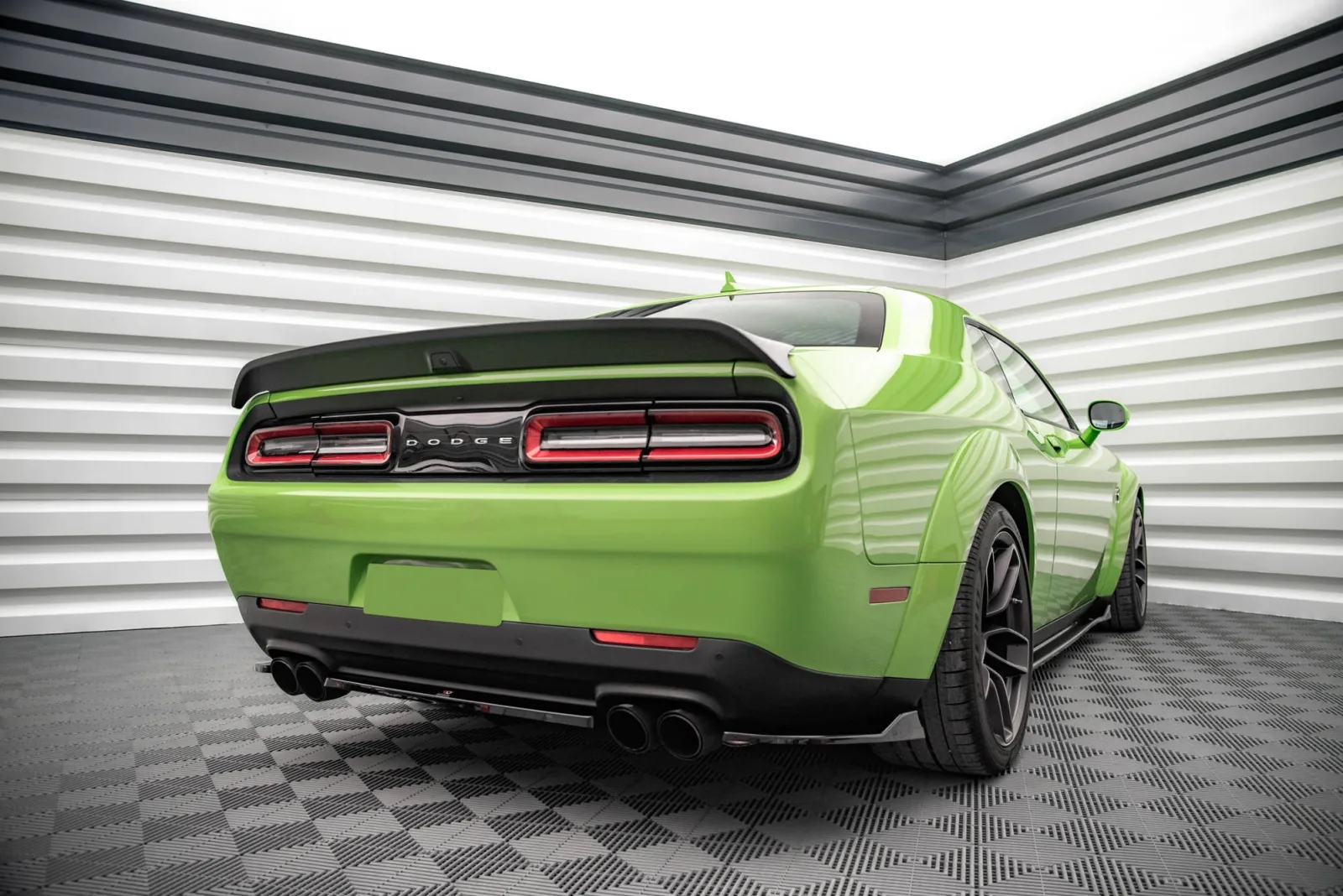 Rear Side Splitters compatible with Dodge Challenger SRT Hellcat Widebody Mk3