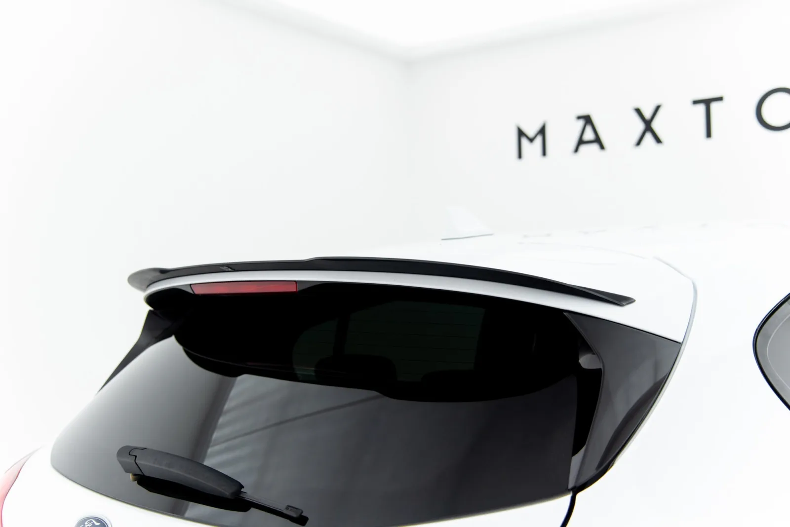 Spoiler Cap compatible with Ford Focus Hatcback Mk4