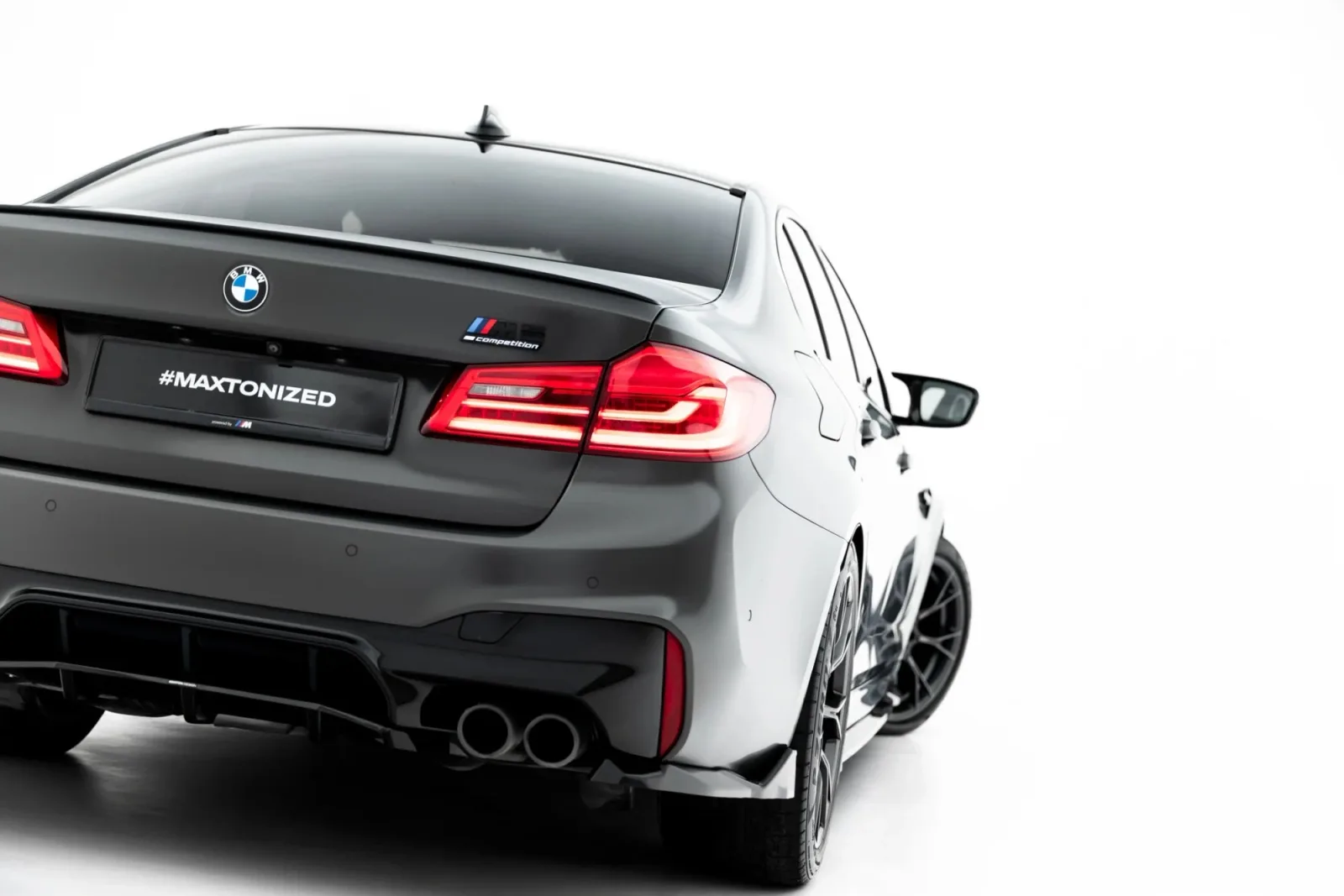 Rear Side Splitters V.2 compatible with BMW M5 F90