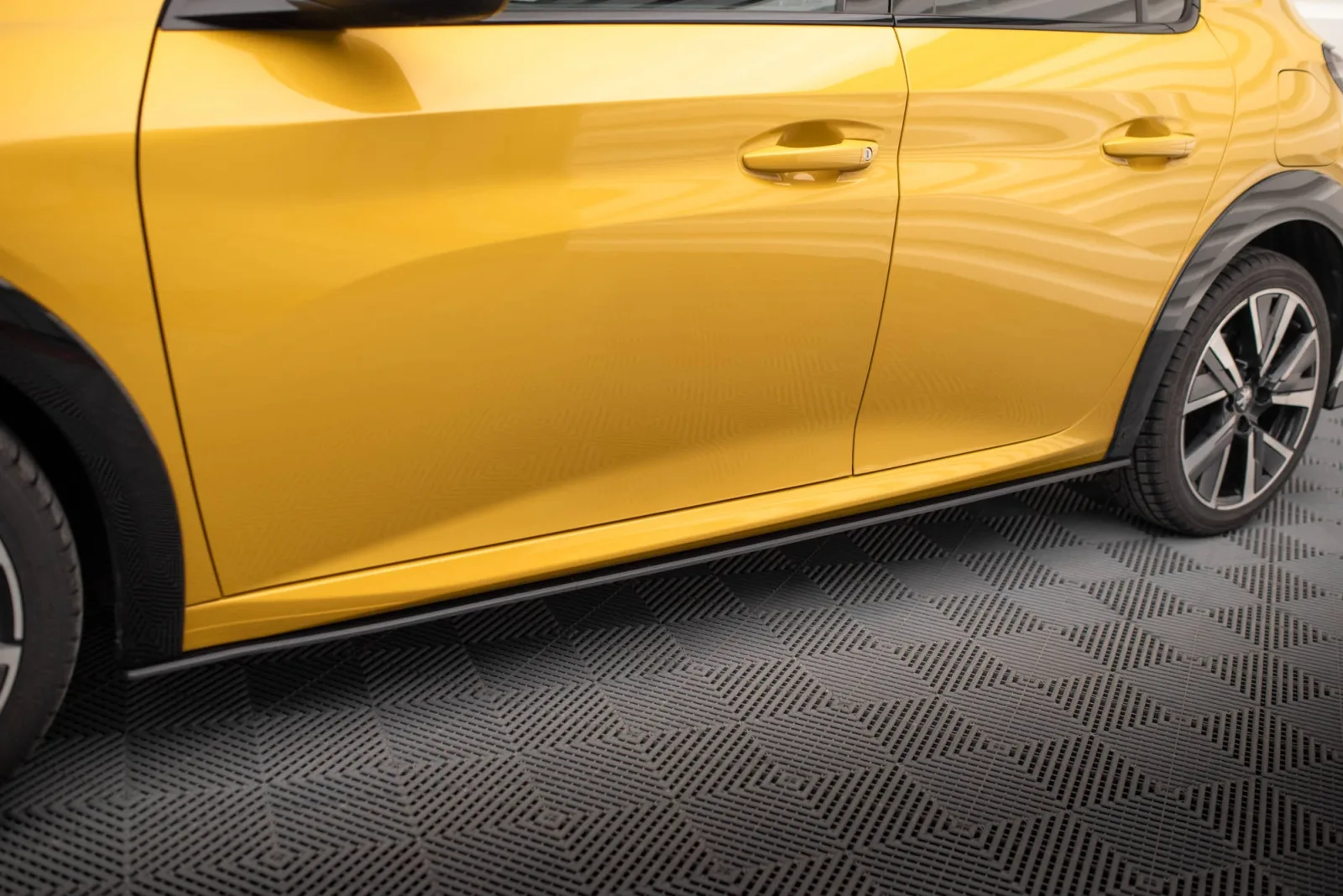 Side Skirts Diffusers Street Pro compatible with Peugeot 208 GT Mk2