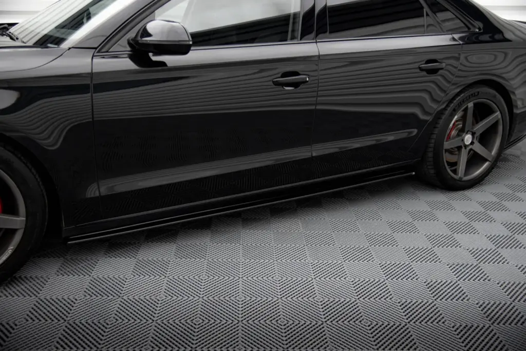 Side Skirts Diffusers compatible with Audi A8 D4