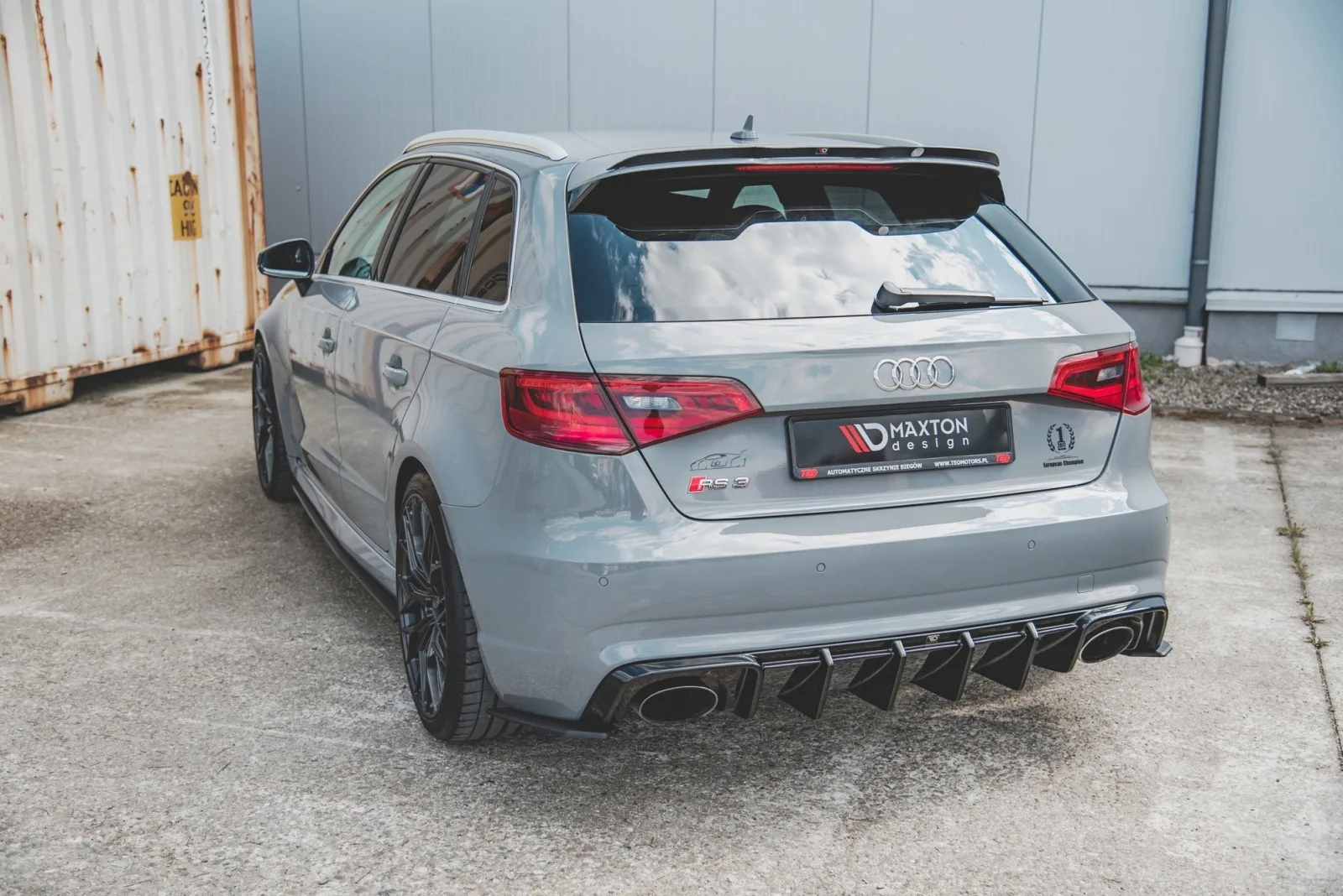 Rear Valance compatible with Audi RS3 8V Sportback