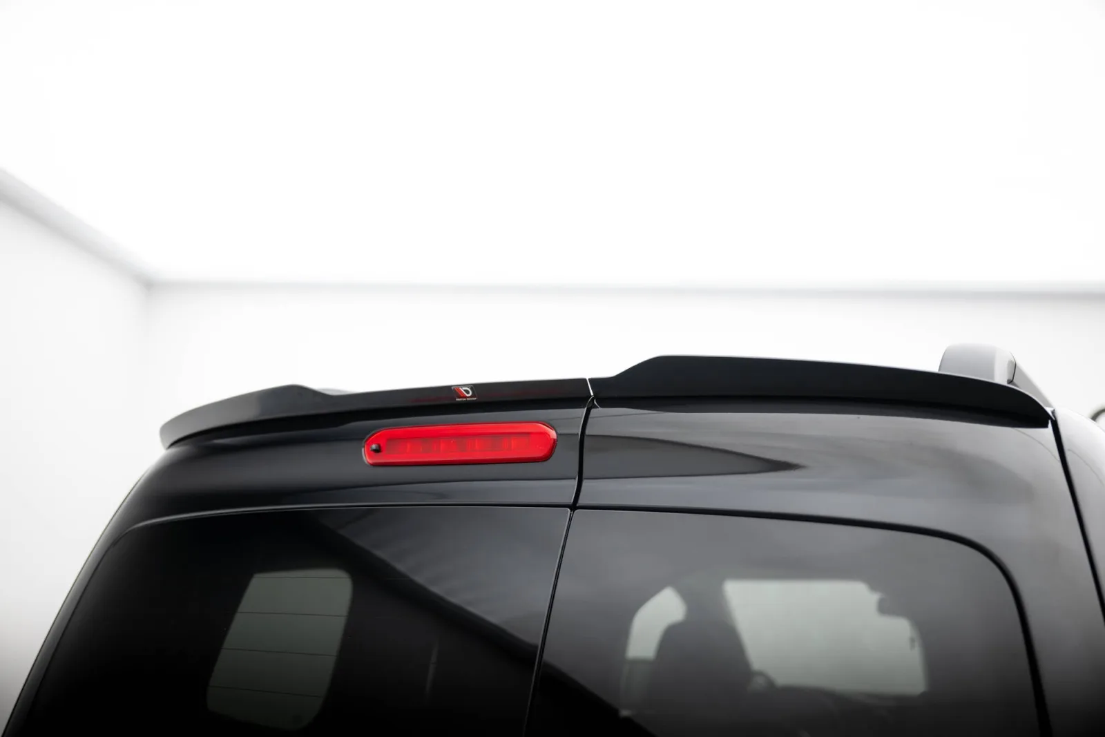 Spoiler Cap compatible with Mercedes-Benz T W420