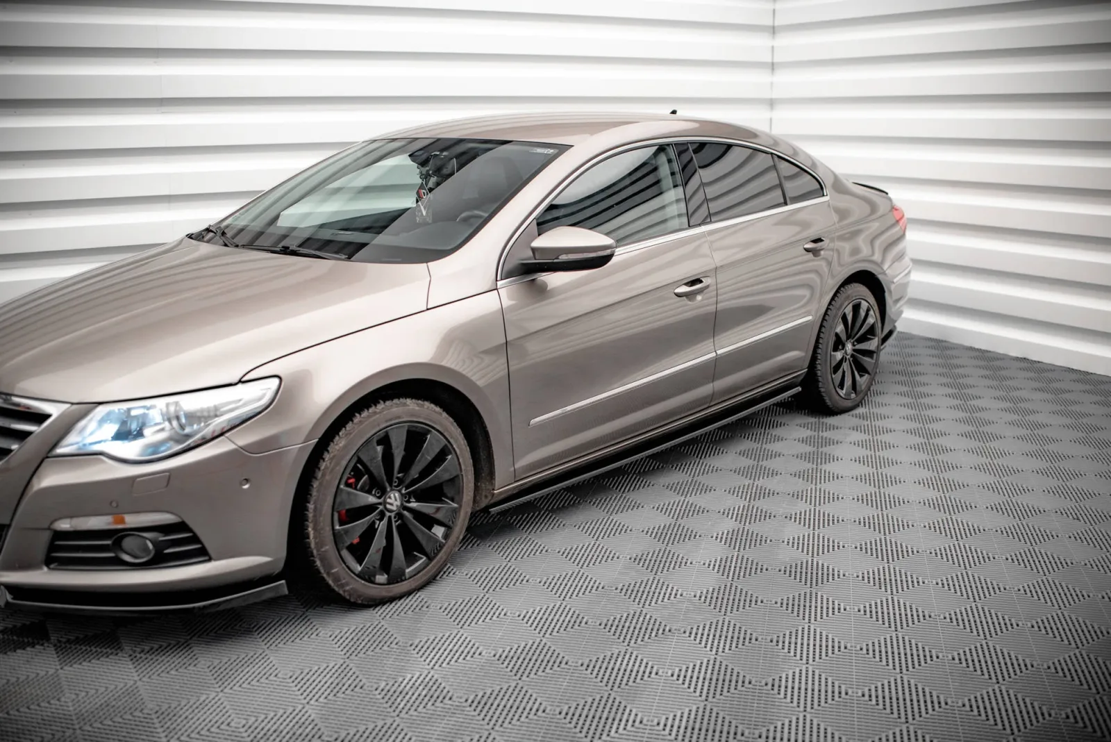 Side Skirts Diffusers V.2 compatible with Volkswagen Passat CC