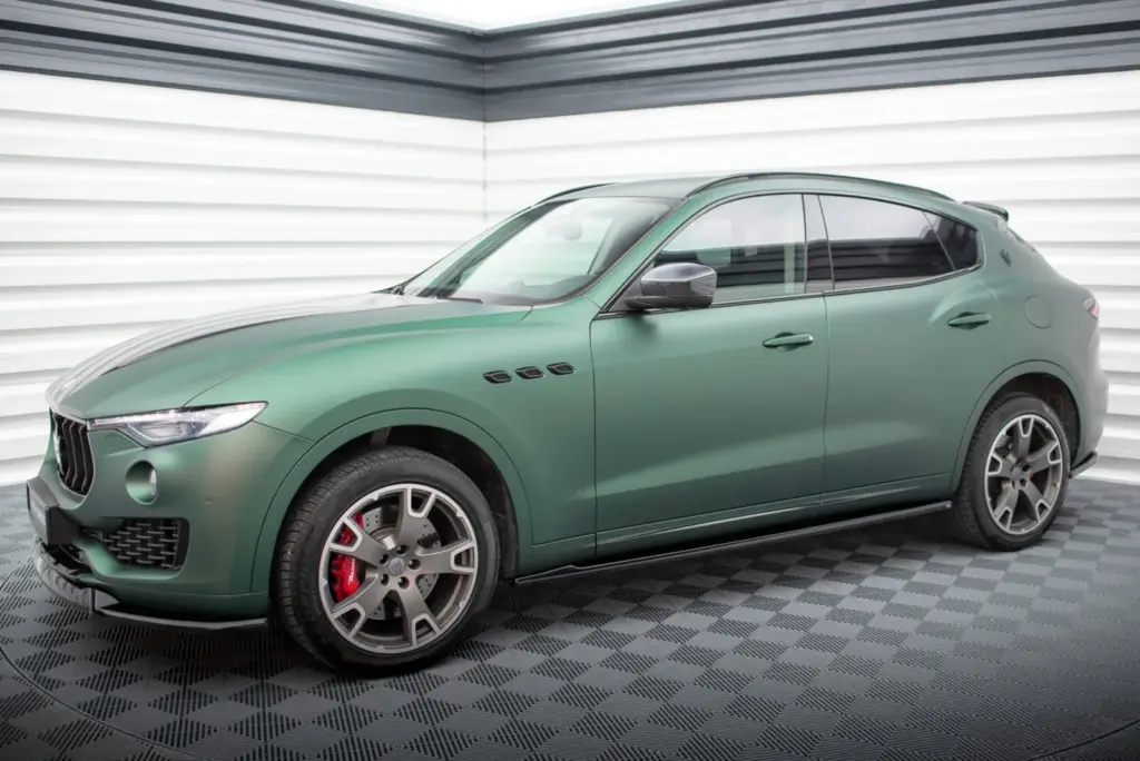 Set of Splitters compatible with Maserati Levante Mk1