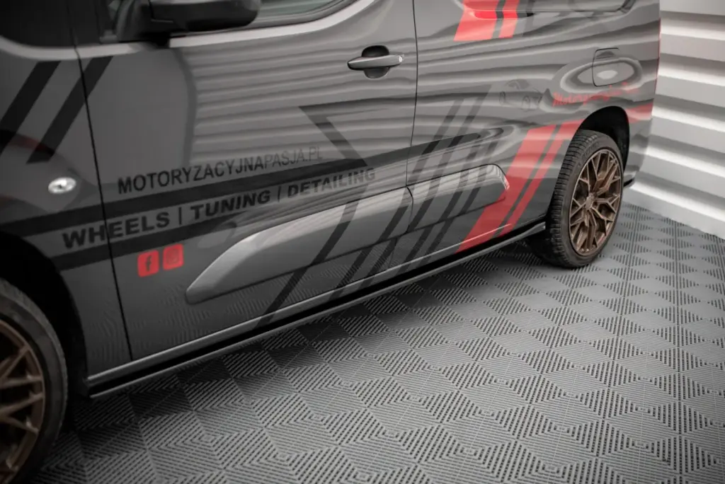 Side Skirts Diffusers compatible with Peugeot Partner Maxi Mk3
