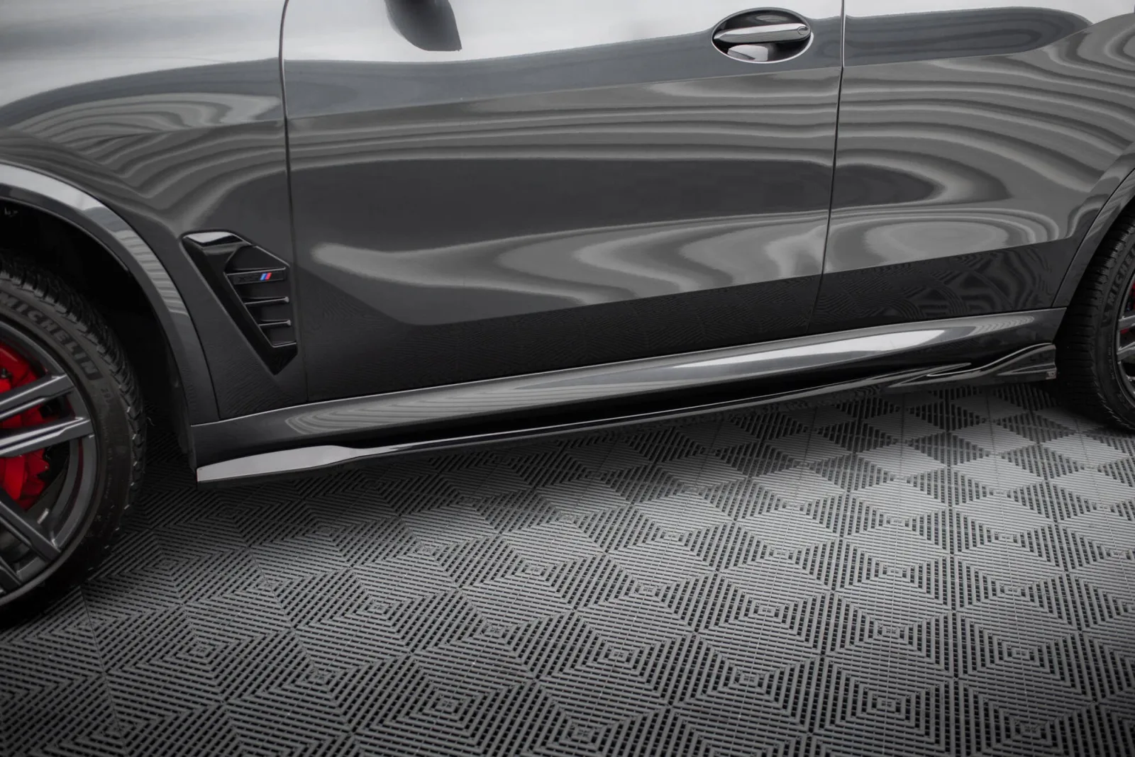 Side Skirts Diffusers compatible with BMW X5 M F95 / F95 Facelift