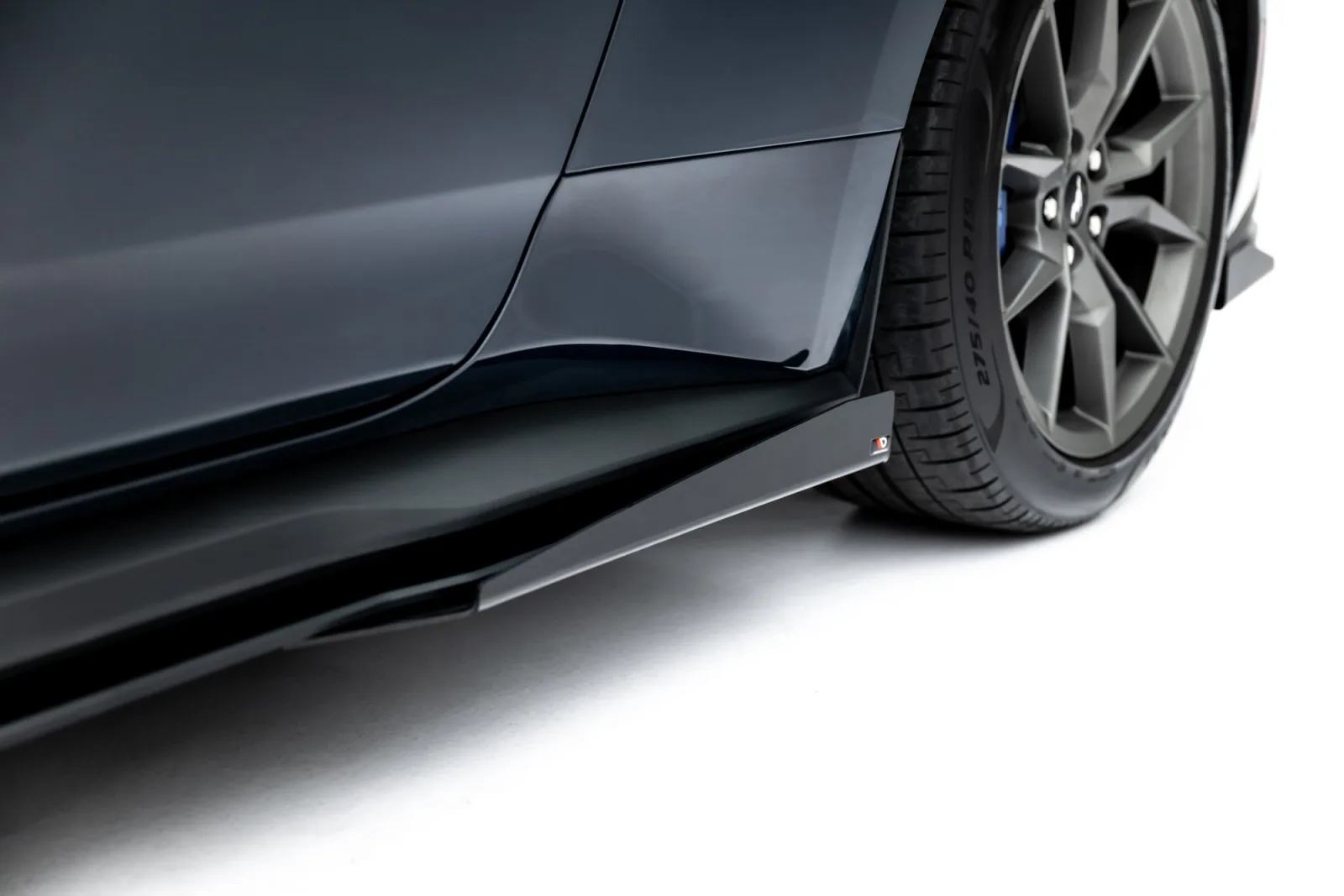 Side Flaps compatible with Ford Mustang Dark Horse Mk7