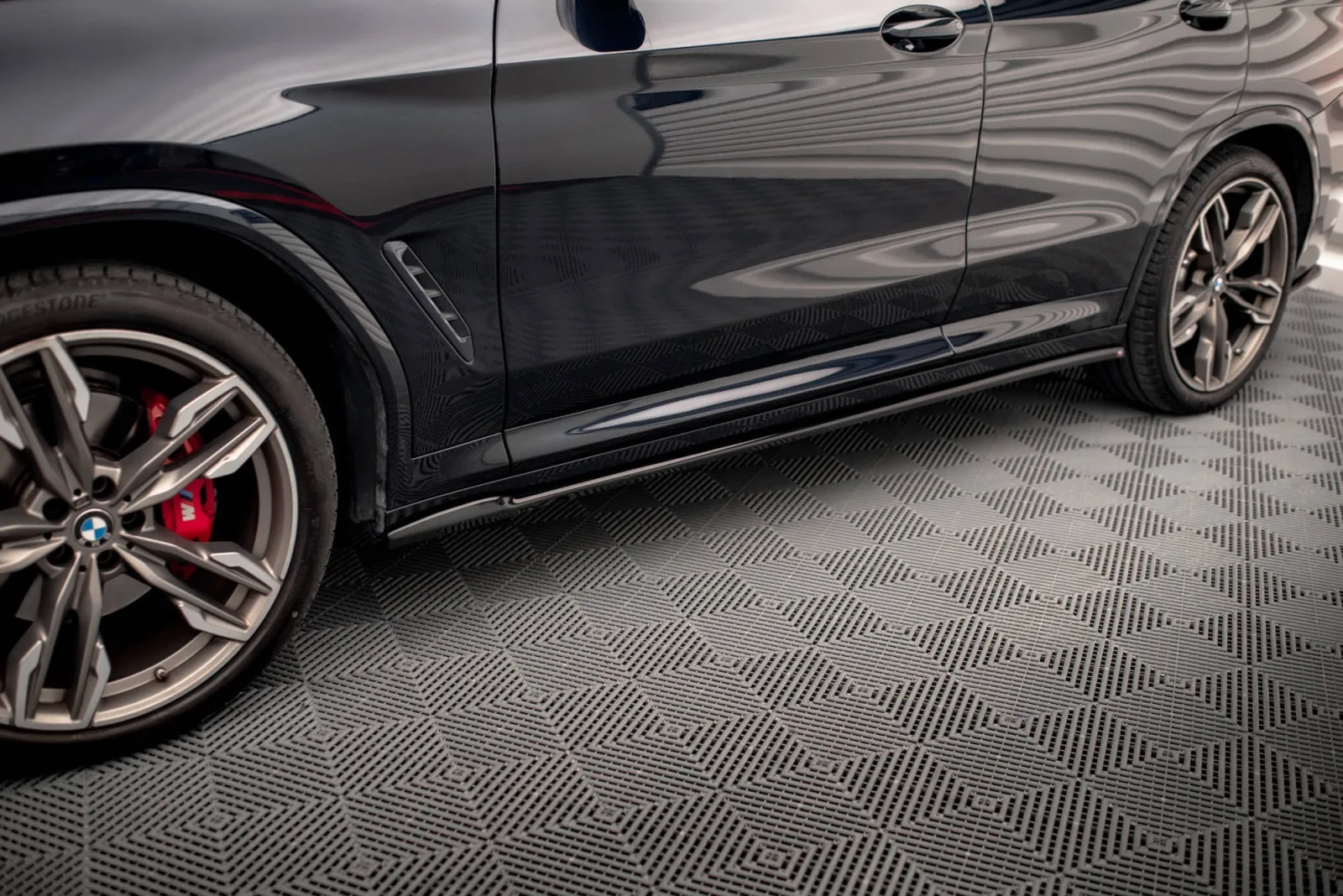 Side Skirts Diffusers V.2 compatible with BMW X3 M40d / M40i / M-Pack G01