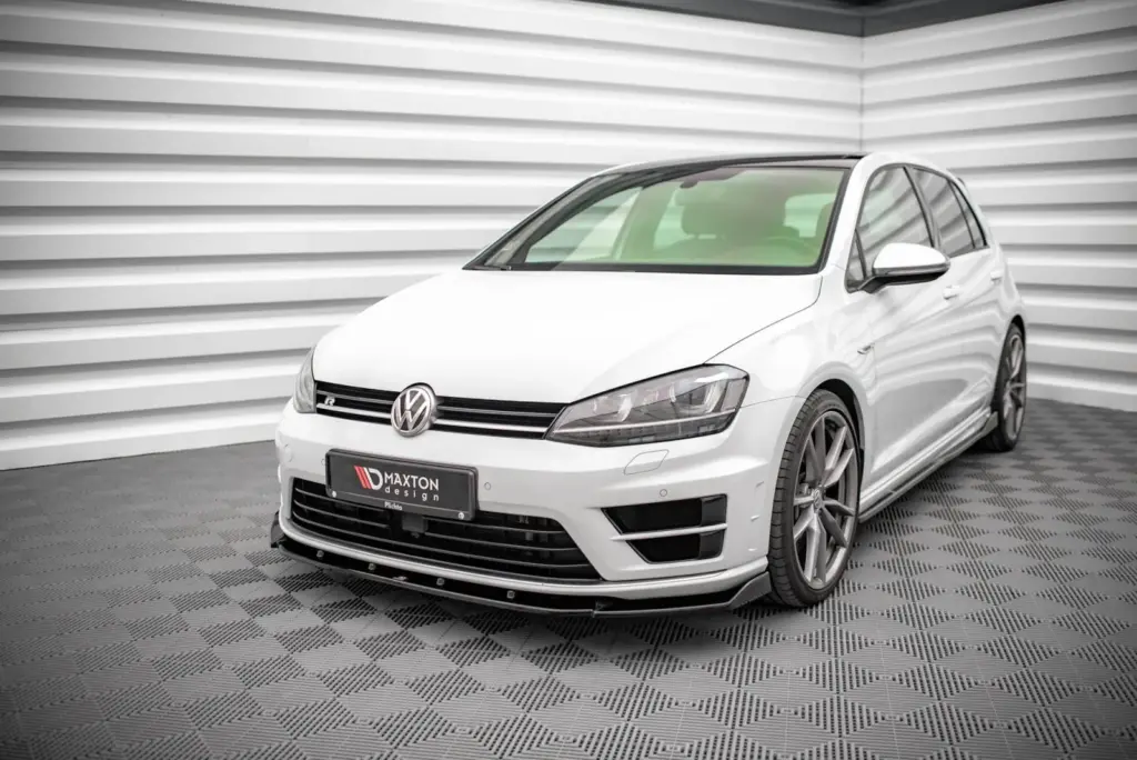 Front Splitter V.4 compatible with Volkswagen Golf R / R-Line Mk7