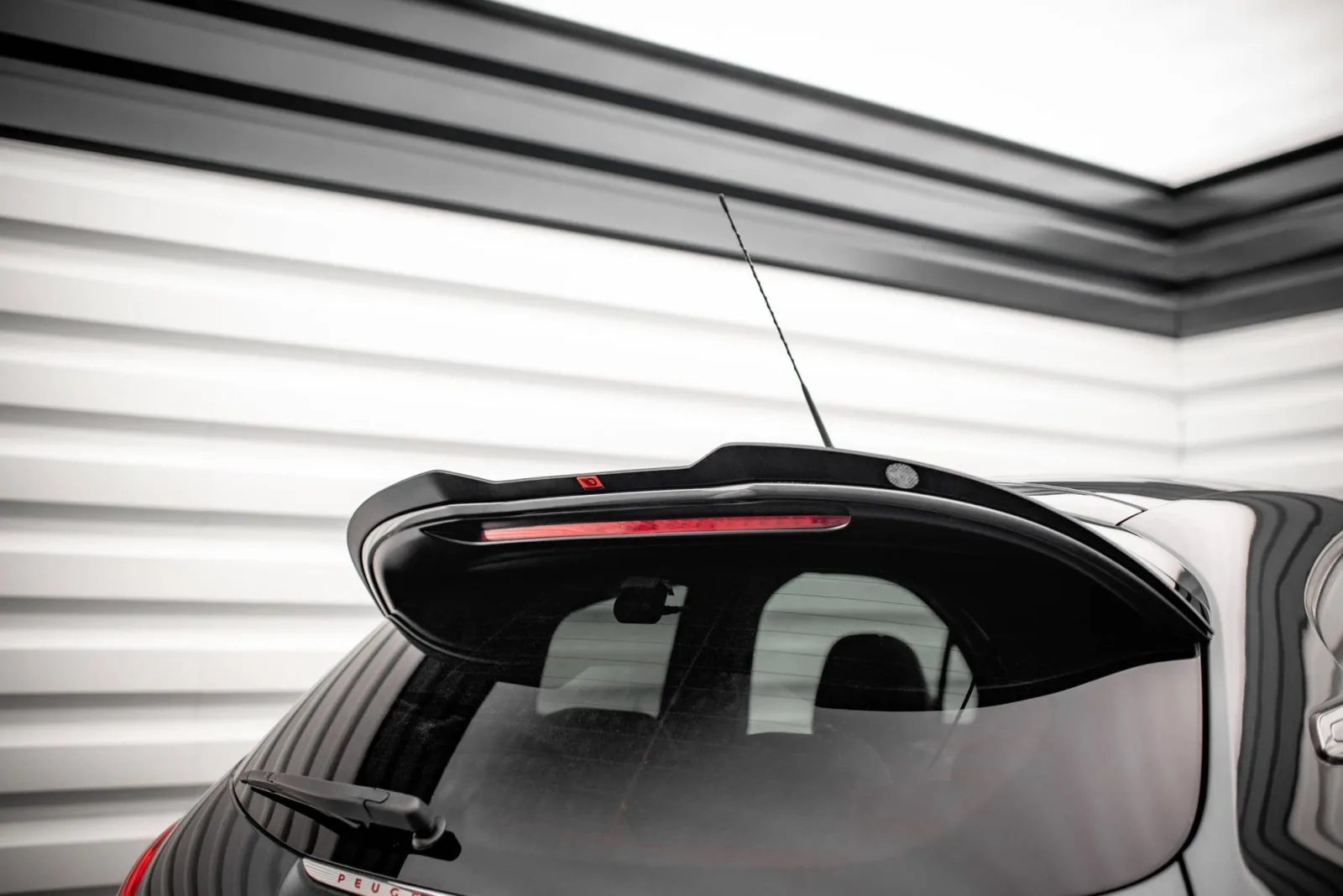 Spoiler Cap compatible with Peugeot 208 GTi Mk1