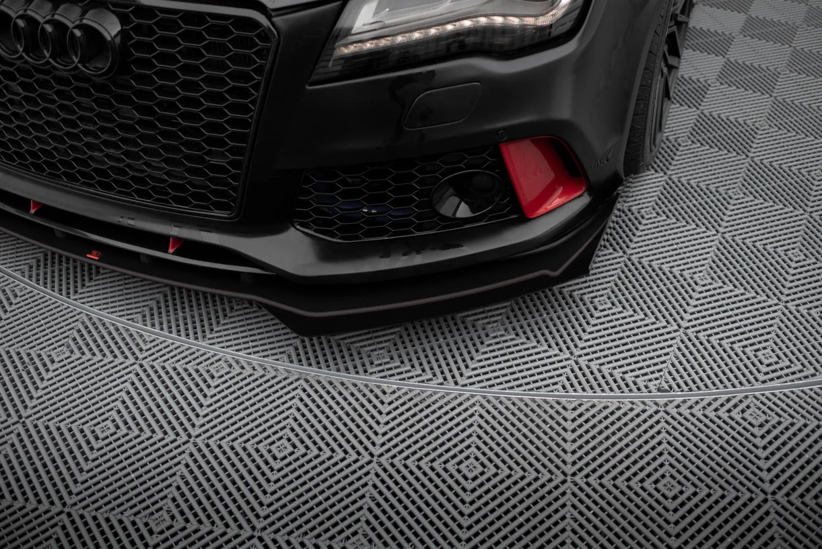 Front Flaps compatible with Audi A7 RS7 Look C7