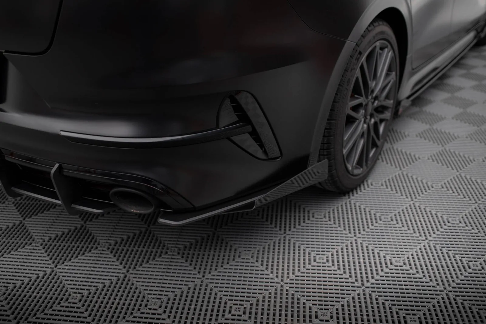 Rear Side Splitters Street Pro + Flaps compatible with Kia Proceed GT Mk1 Facelift