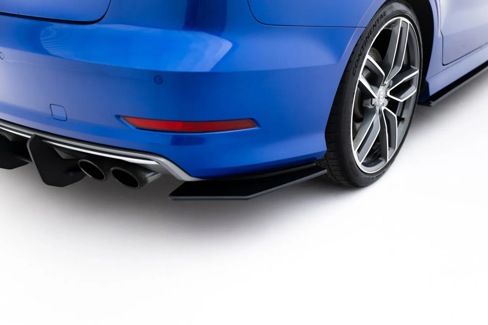 Rear Side Splitters Street Pro compatible with Audi S3 Sedan 8V