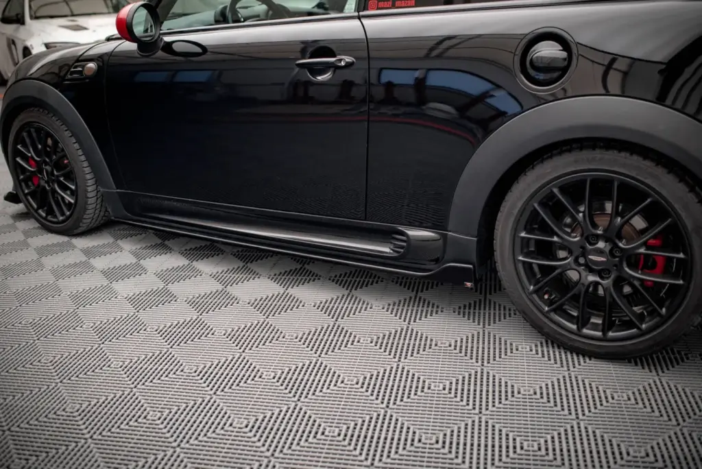 Side Skirts Diffusers V.2 compatible with Mini Cooper John Cooper Works R56
