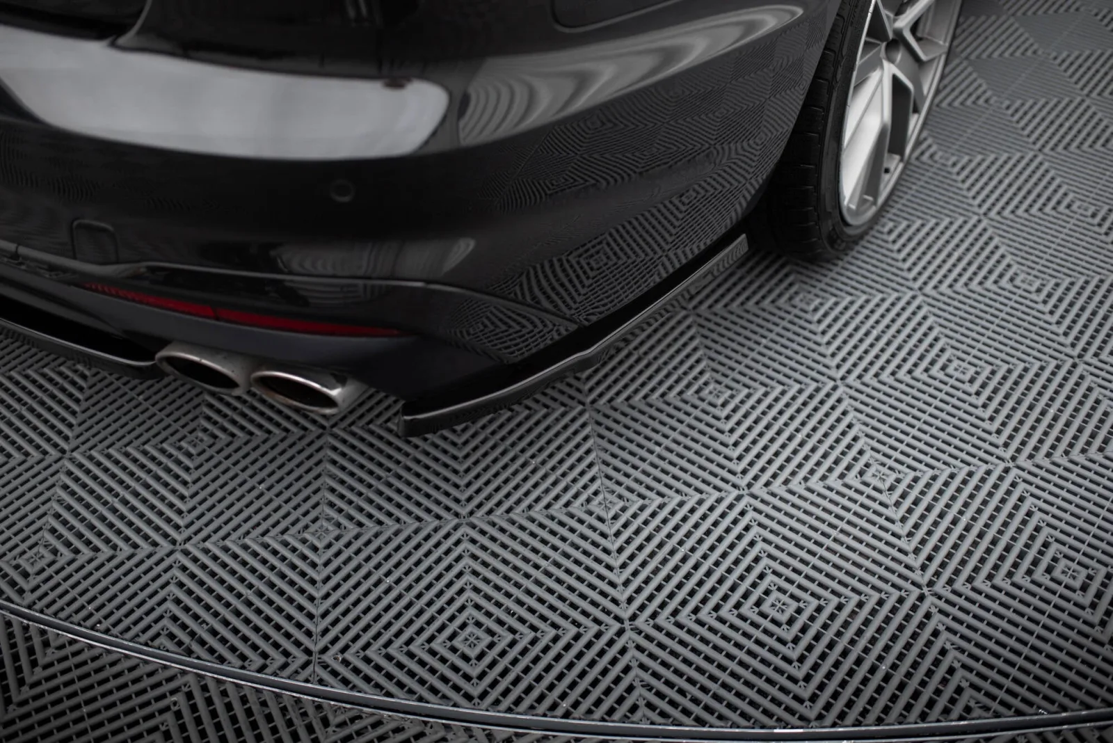 Rear Side Splitters compatible with Audi S4 B9 Facelift